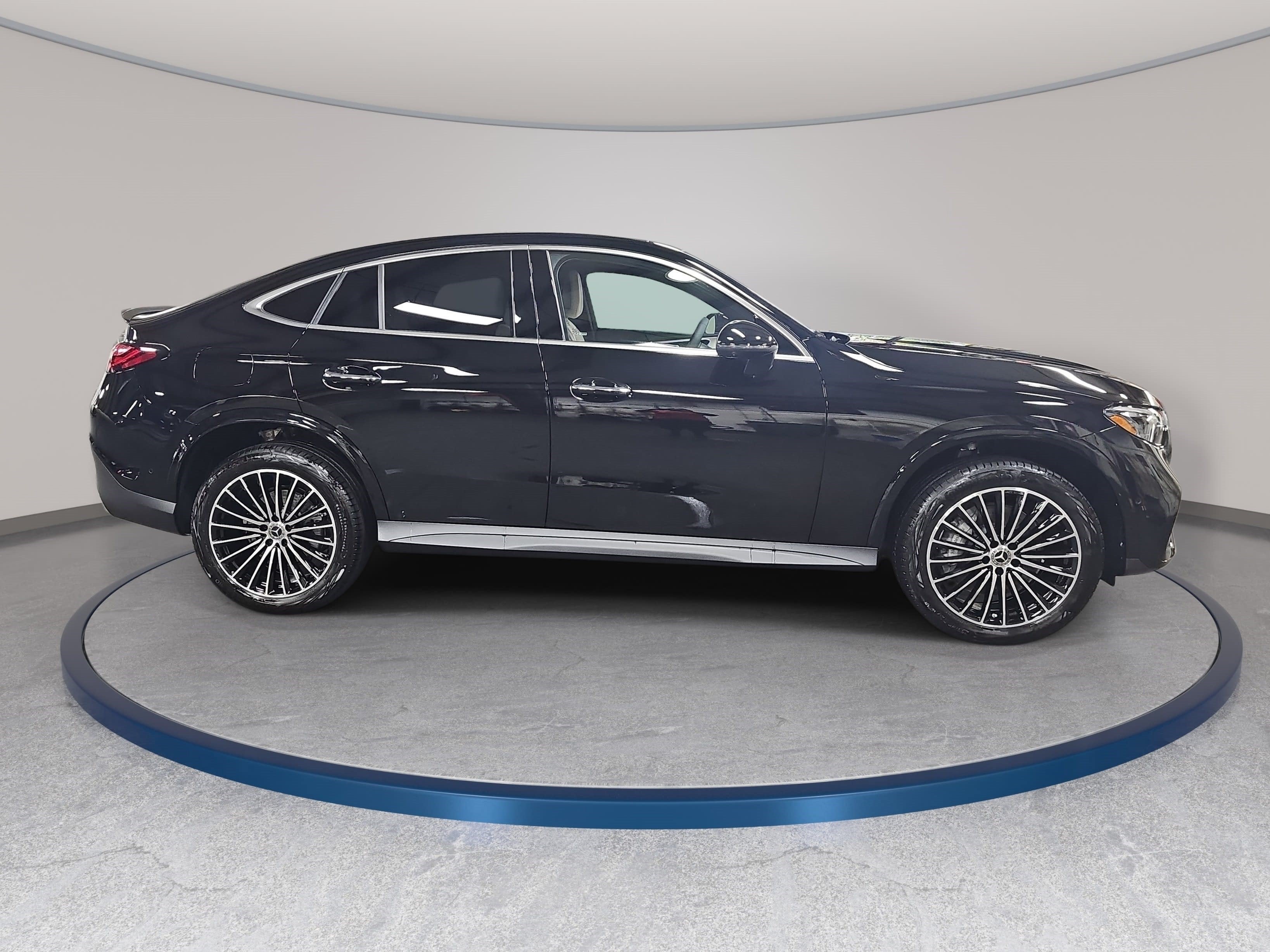 2027 Mercedes-Benz GLC GLC 300