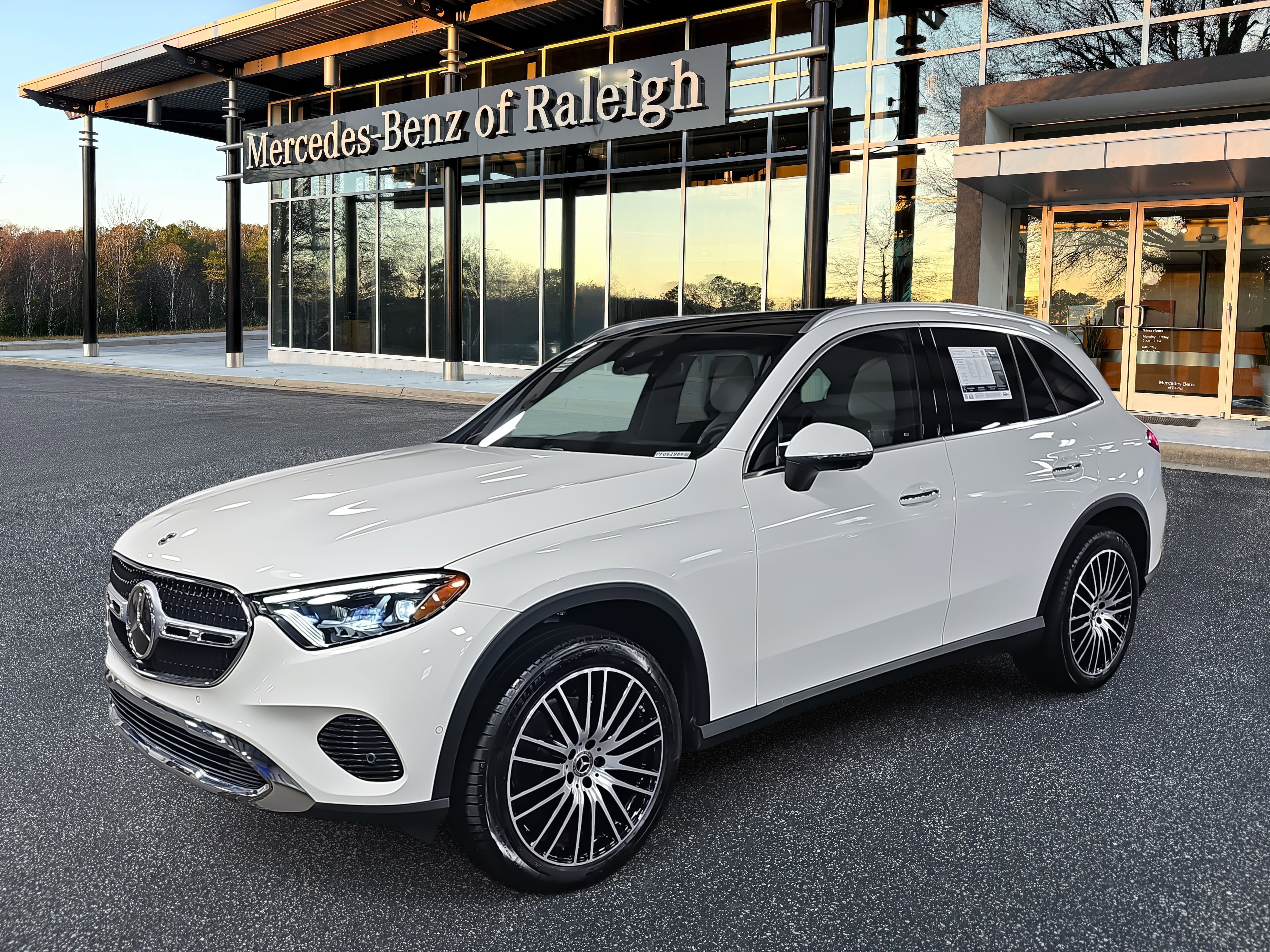 2023 Mercedes-Benz GLC GLC 300