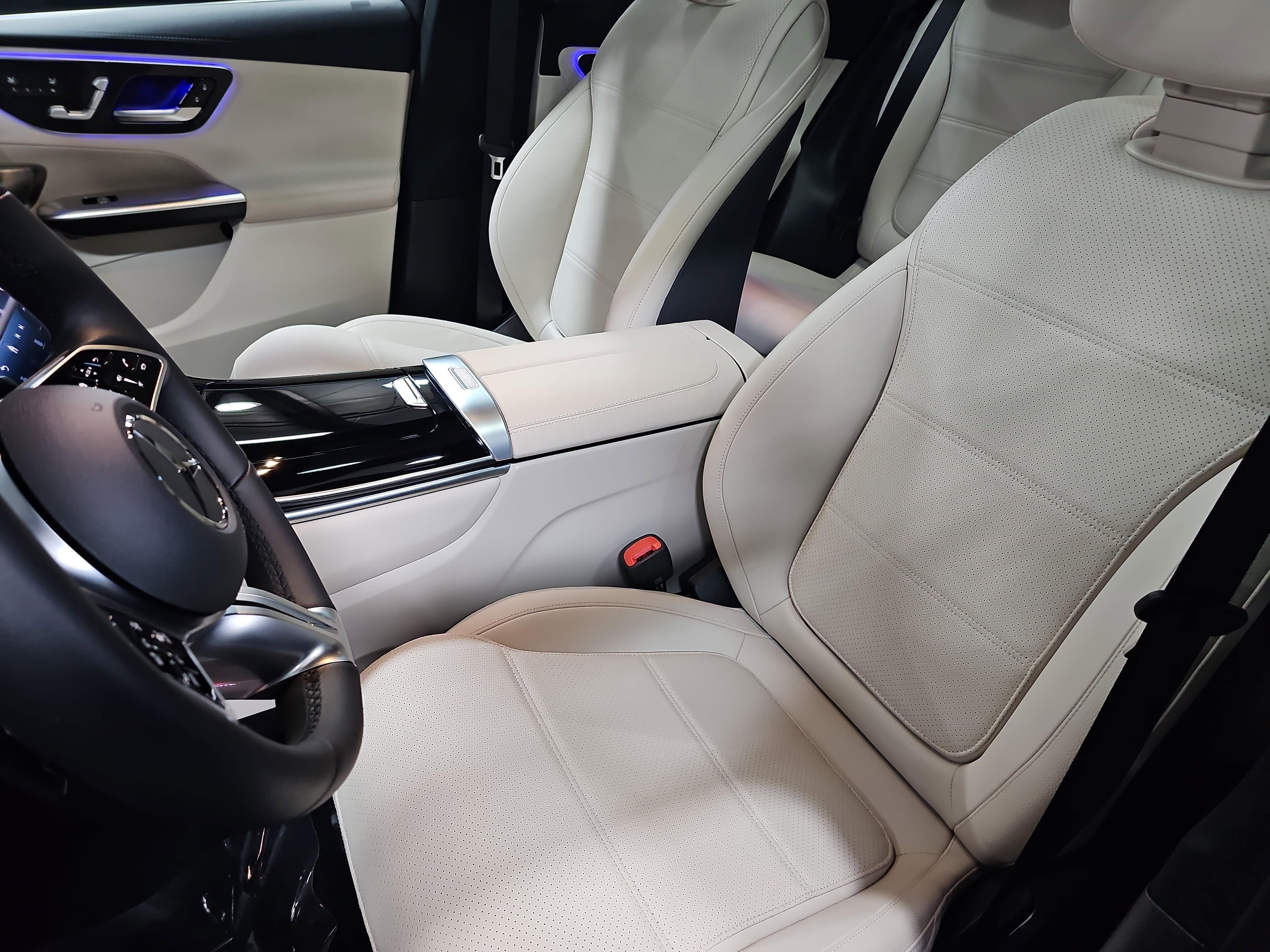 2023 Mercedes-Benz GLC GLC 300