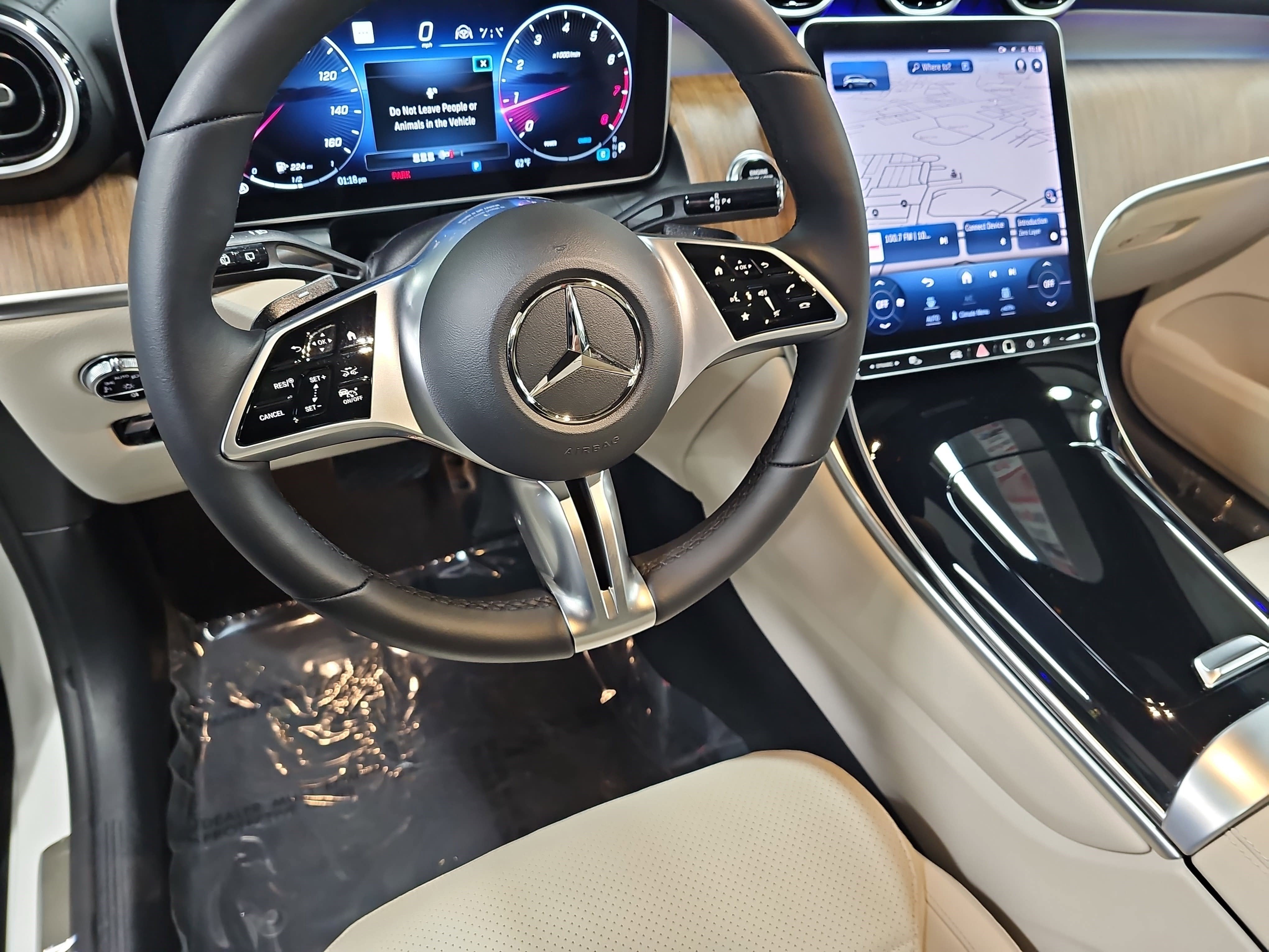 2023 Mercedes-Benz GLC GLC 300