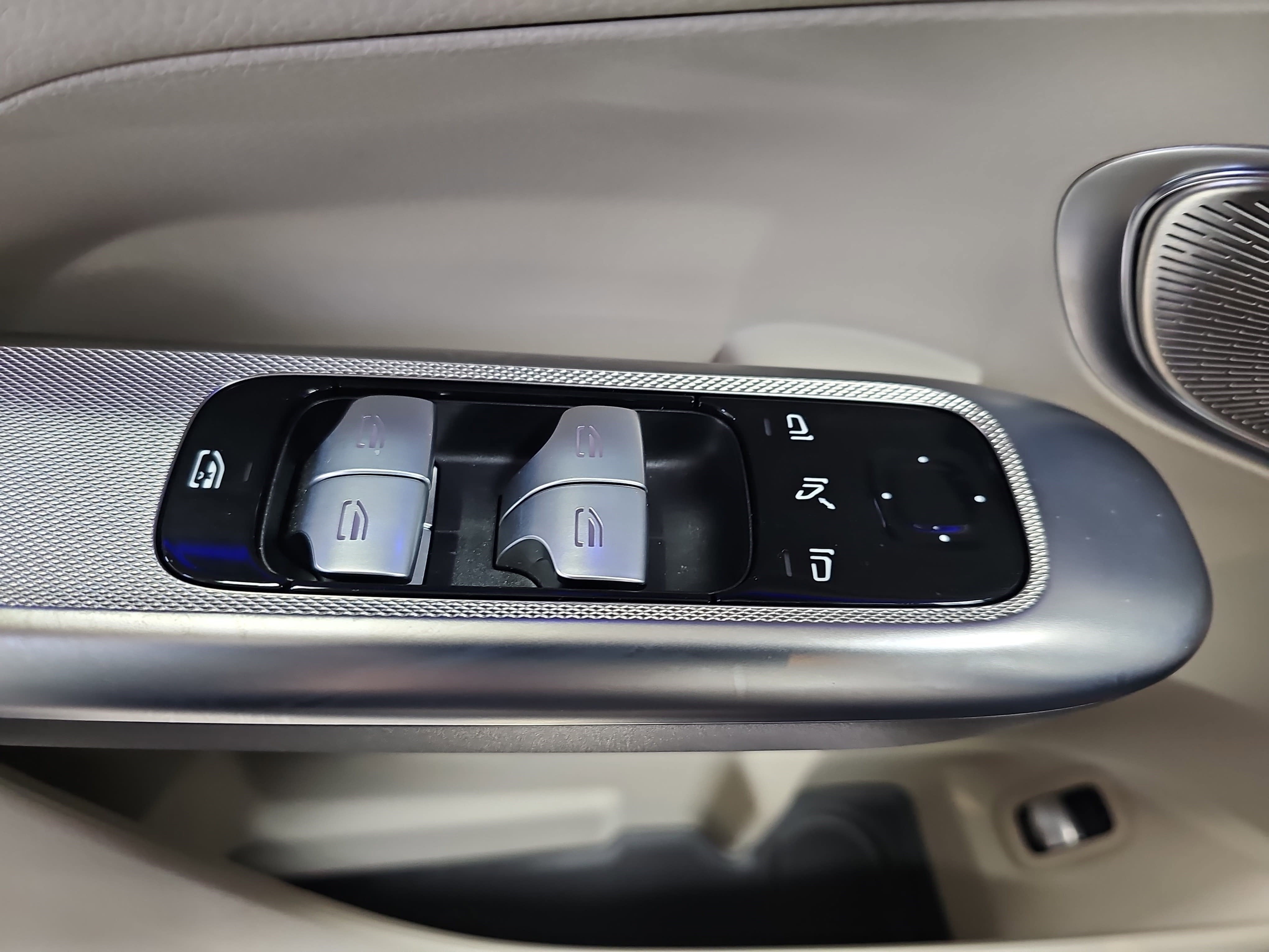 2023 Mercedes-Benz GLC GLC 300