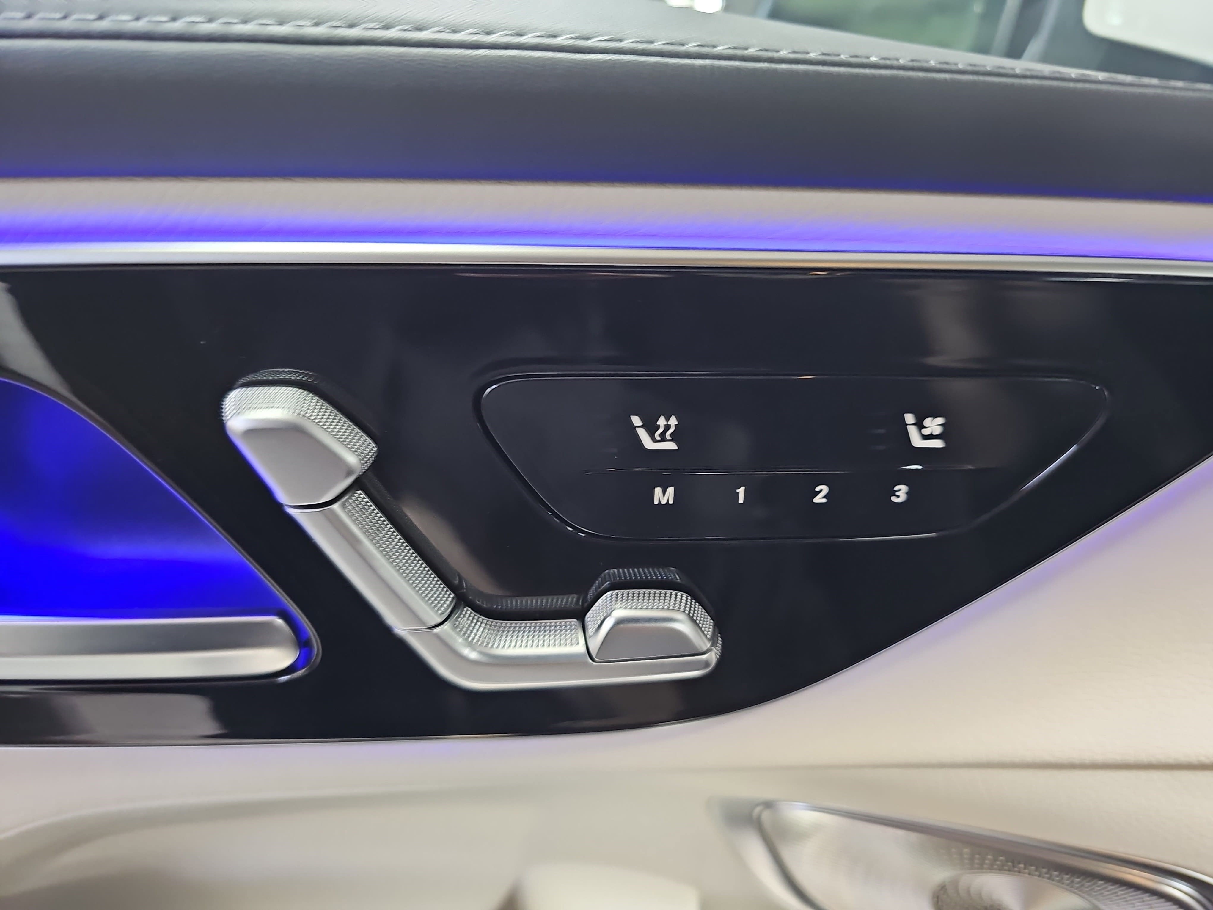 2023 Mercedes-Benz GLC GLC 300