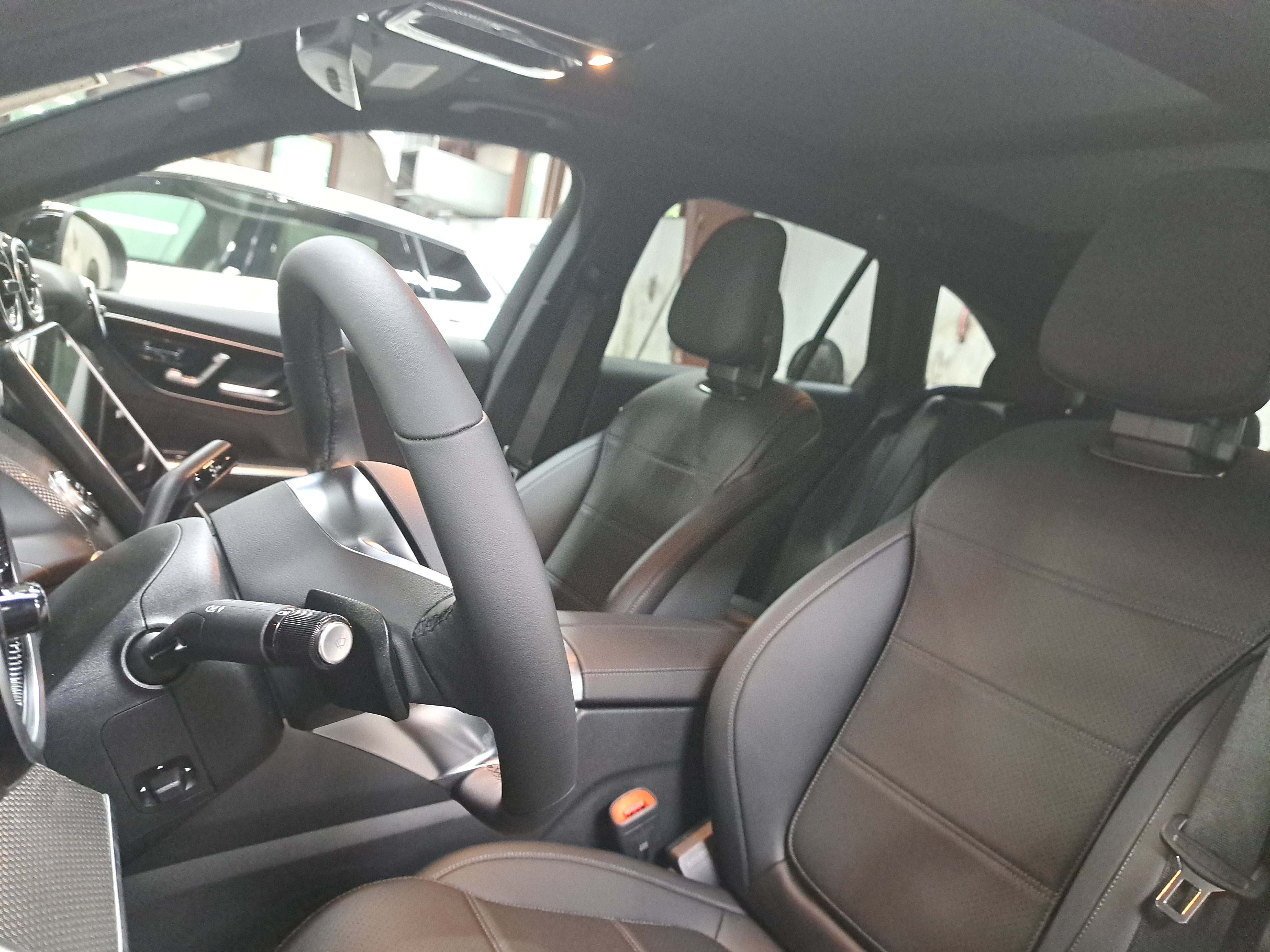 2027 Mercedes-Benz GLC GLC 300