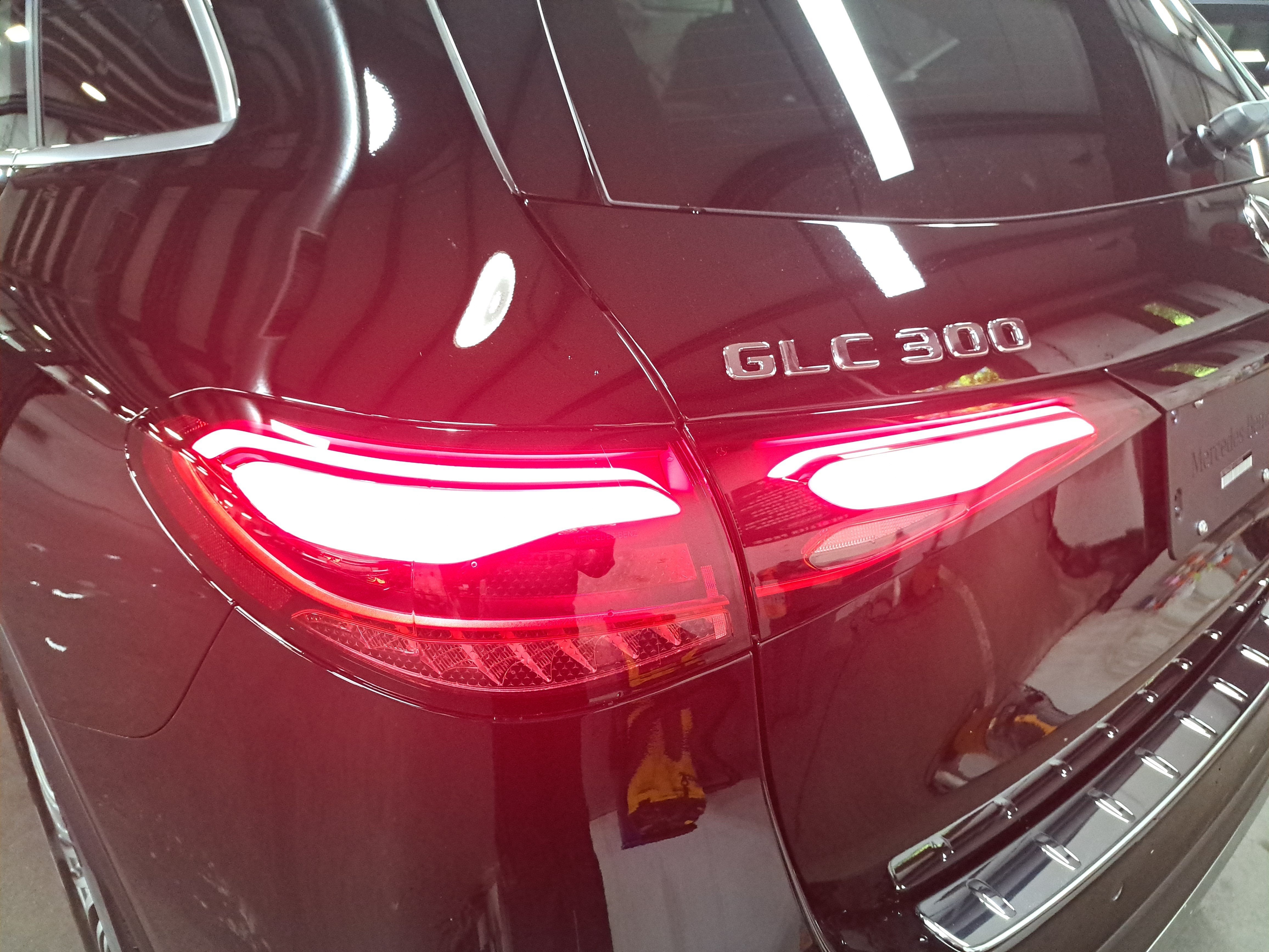 2027 Mercedes-Benz GLC GLC 300