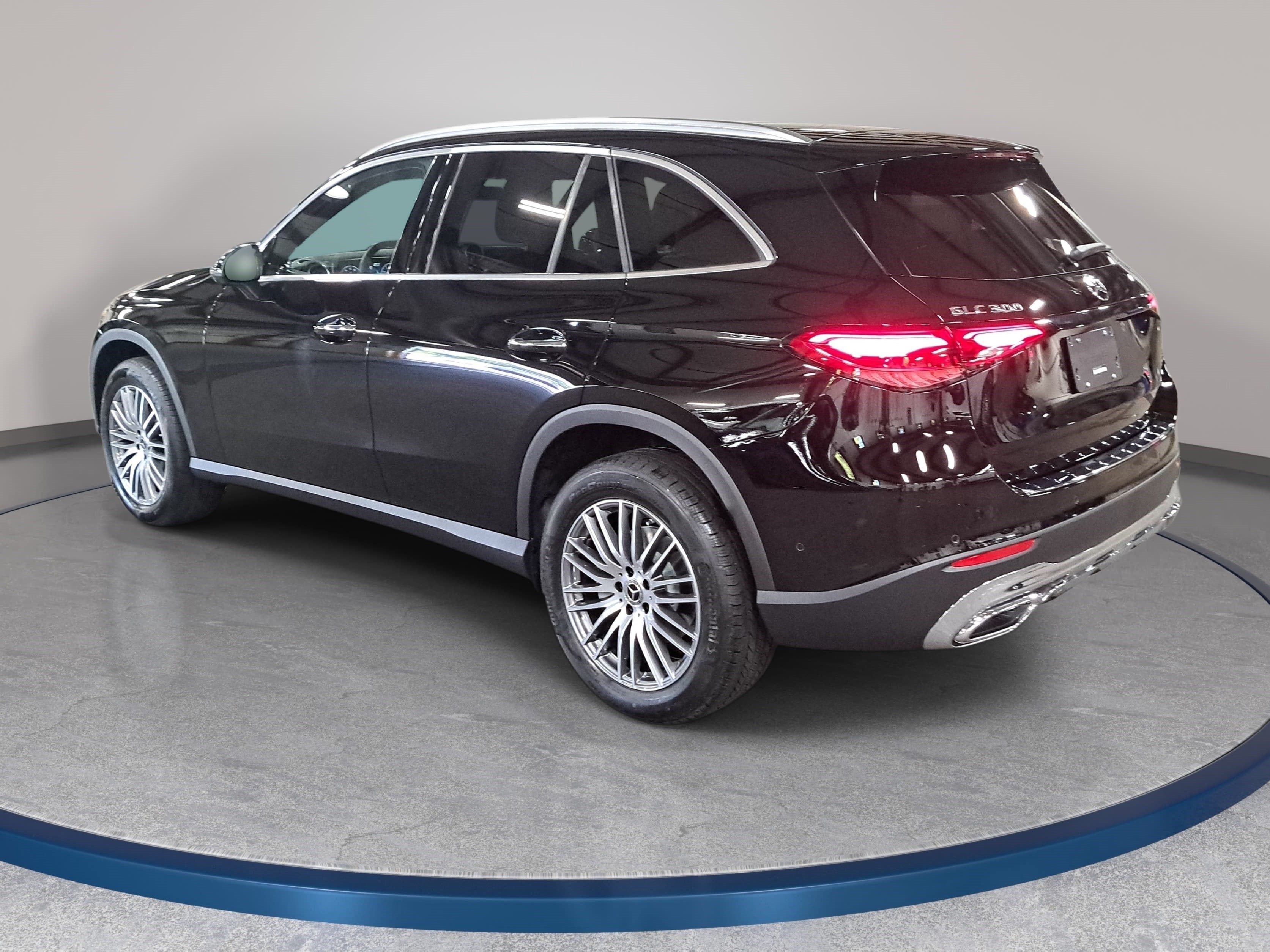 2027 Mercedes-Benz GLC GLC 300