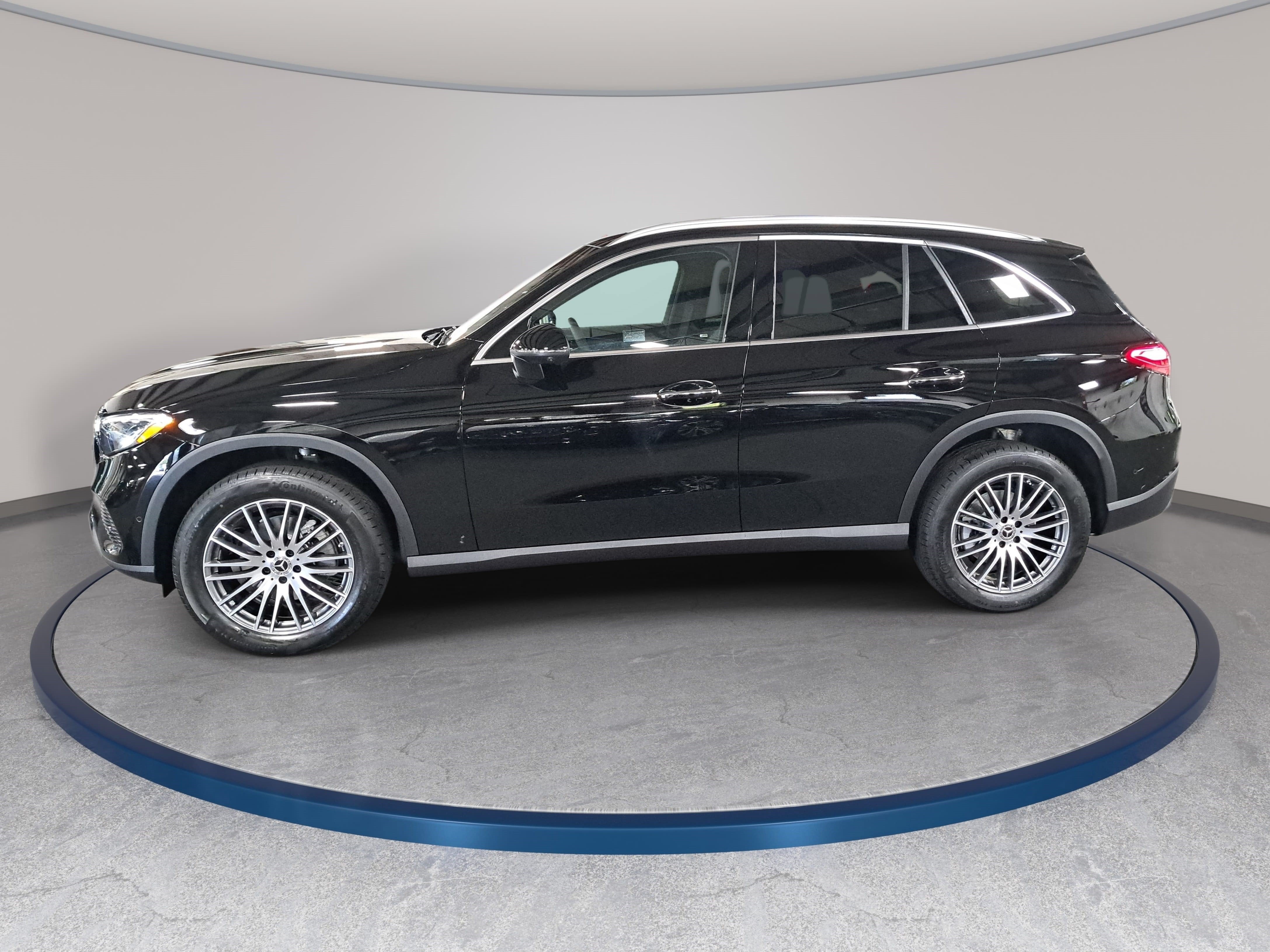 2027 Mercedes-Benz GLC GLC 300