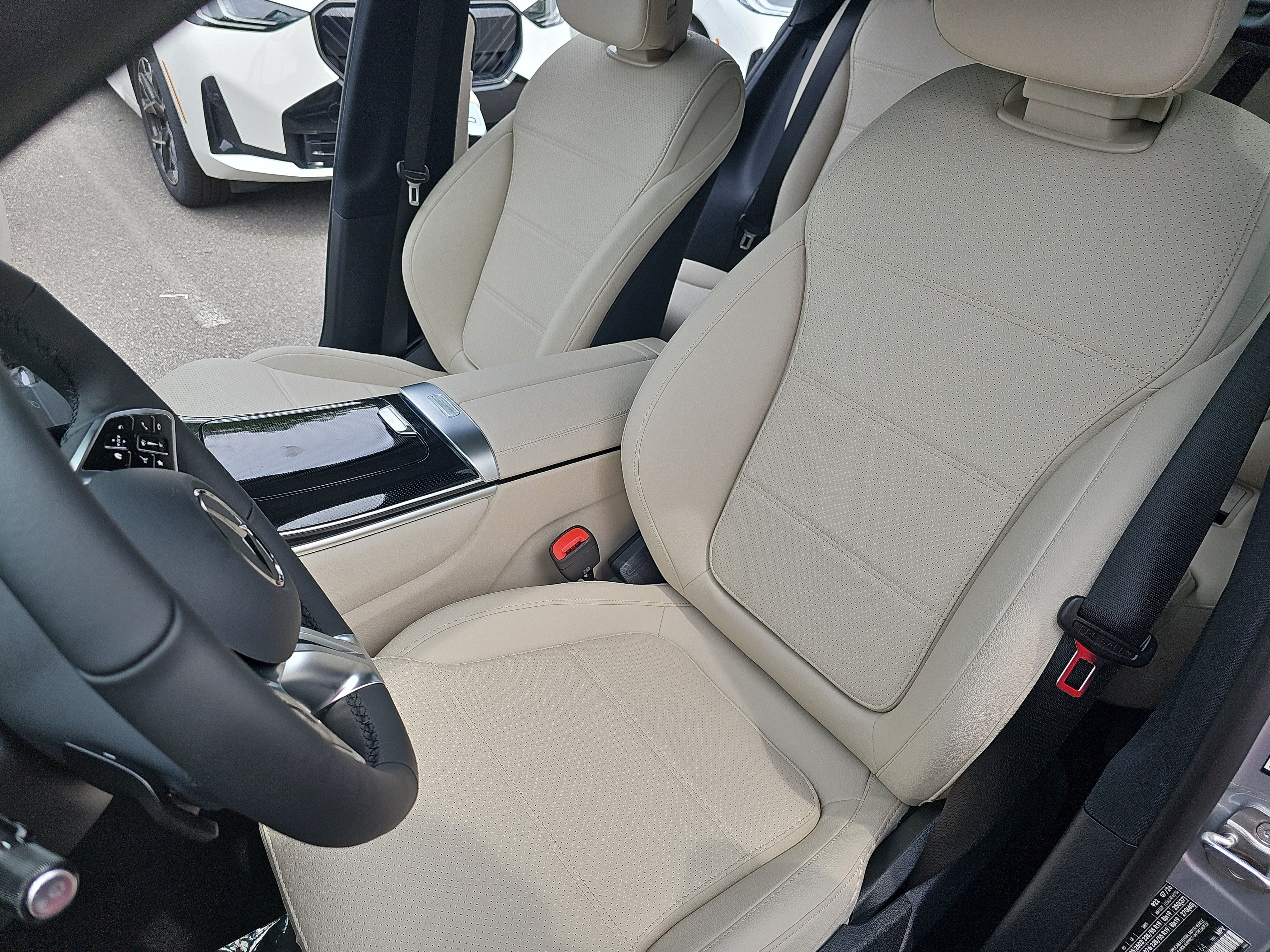 2027 Mercedes-Benz GLC GLC 300