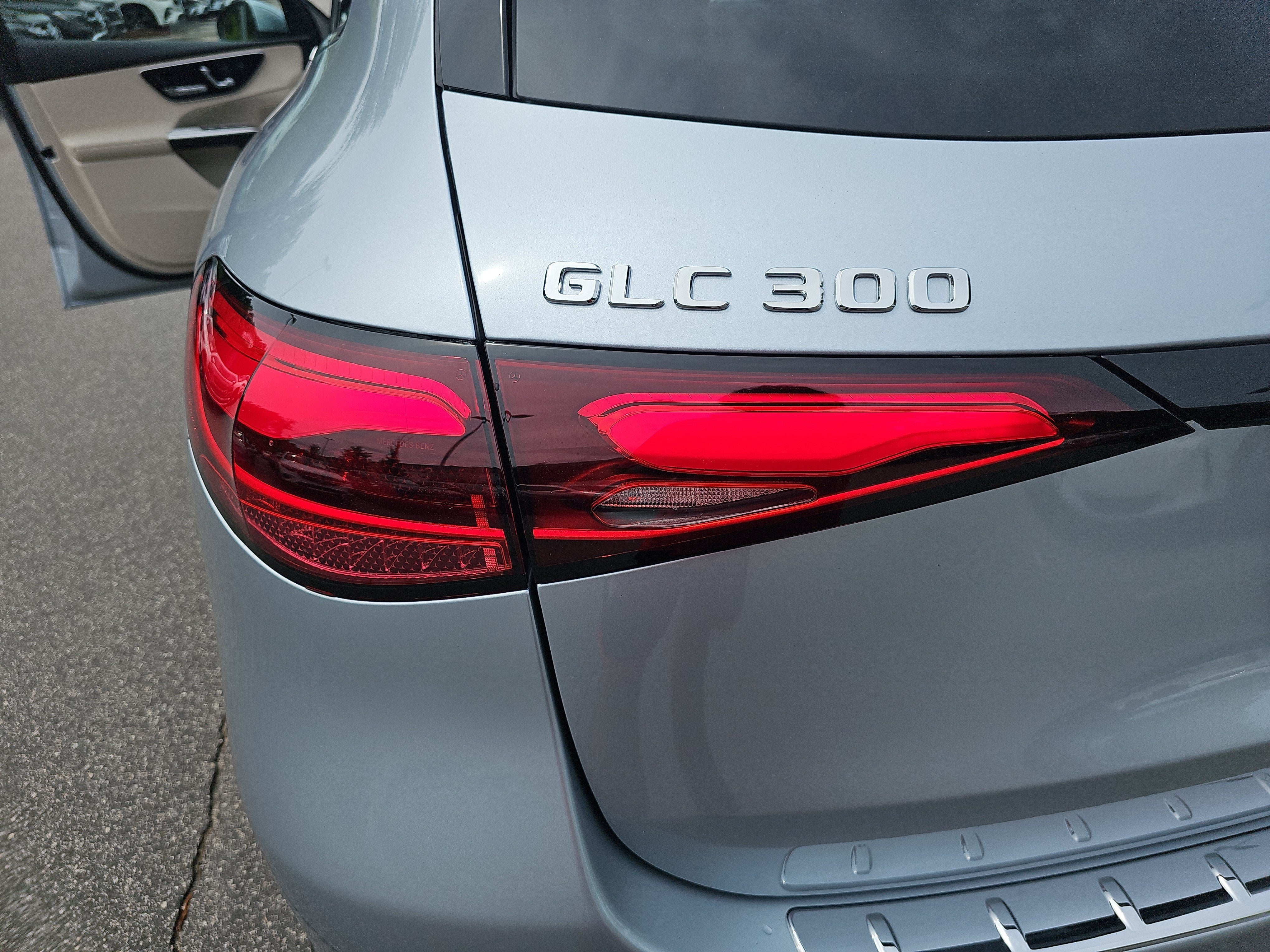2027 Mercedes-Benz GLC GLC 300