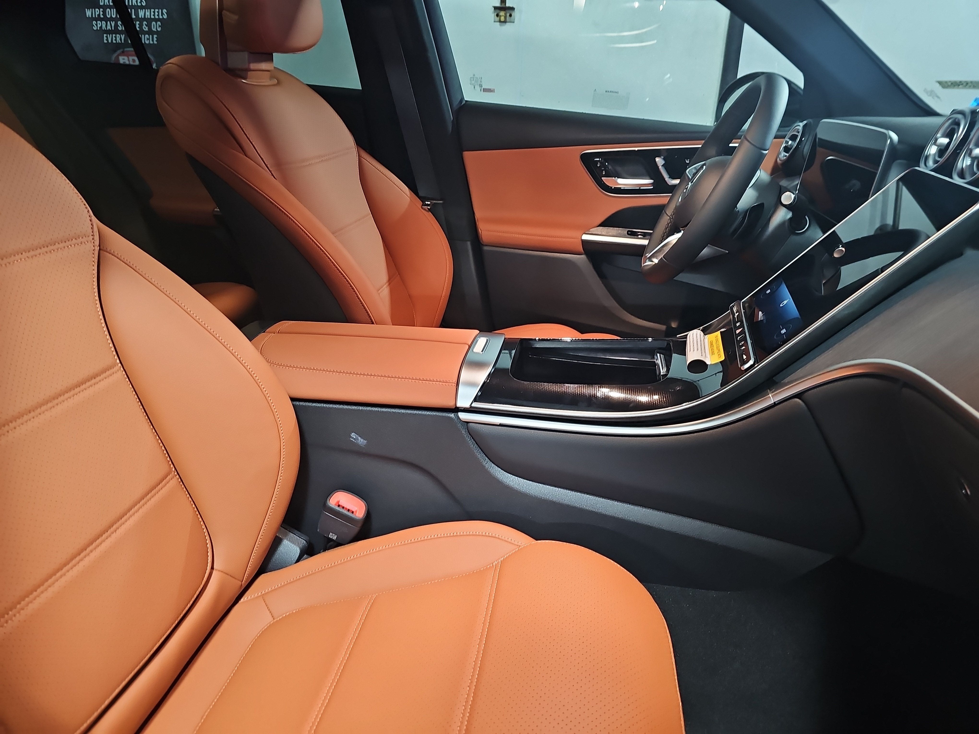 2027 Mercedes-Benz GLC GLC 300