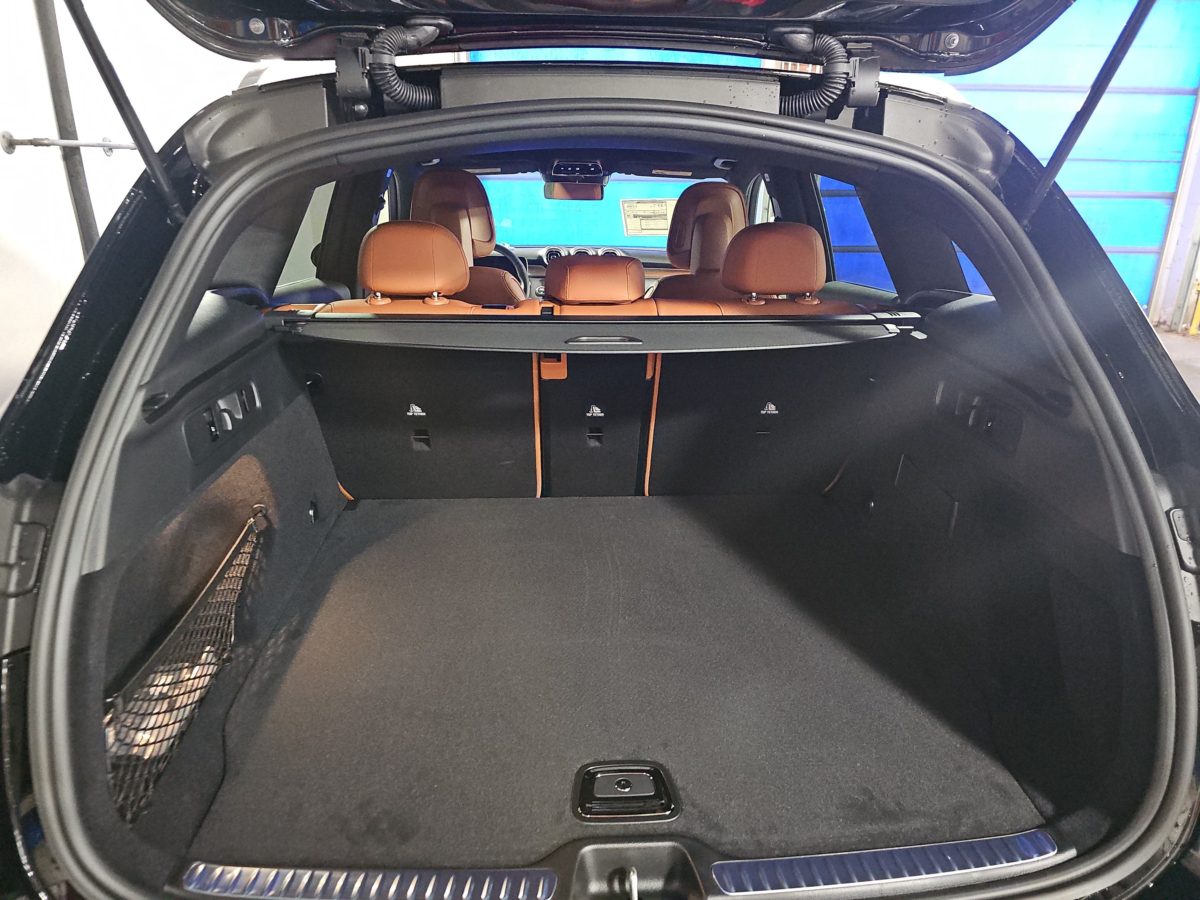 2027 Mercedes-Benz GLC GLC 300