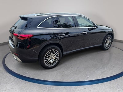 2027 Mercedes-Benz GLC GLC 300