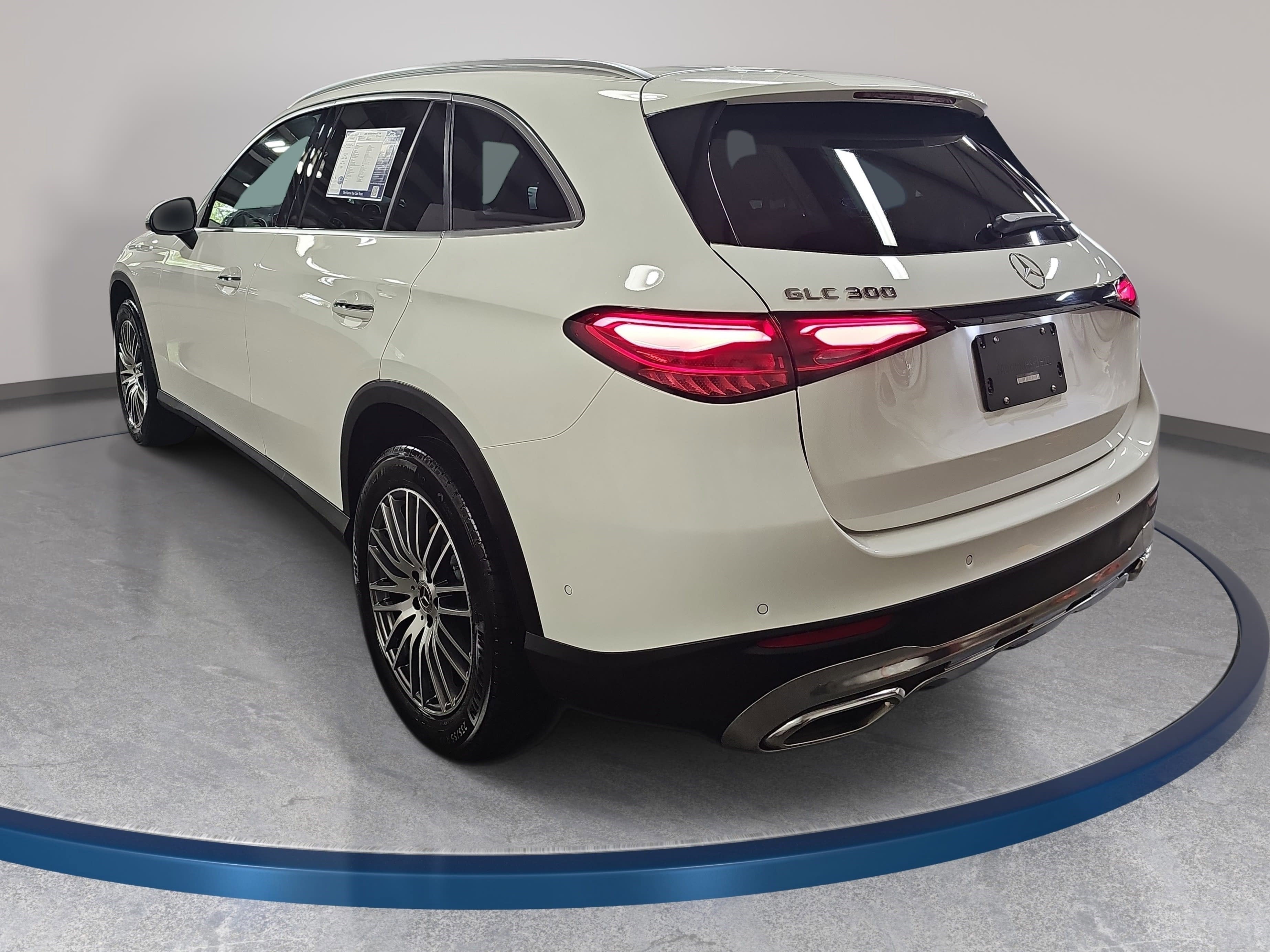 2026 Mercedes-Benz GLC GLC 300