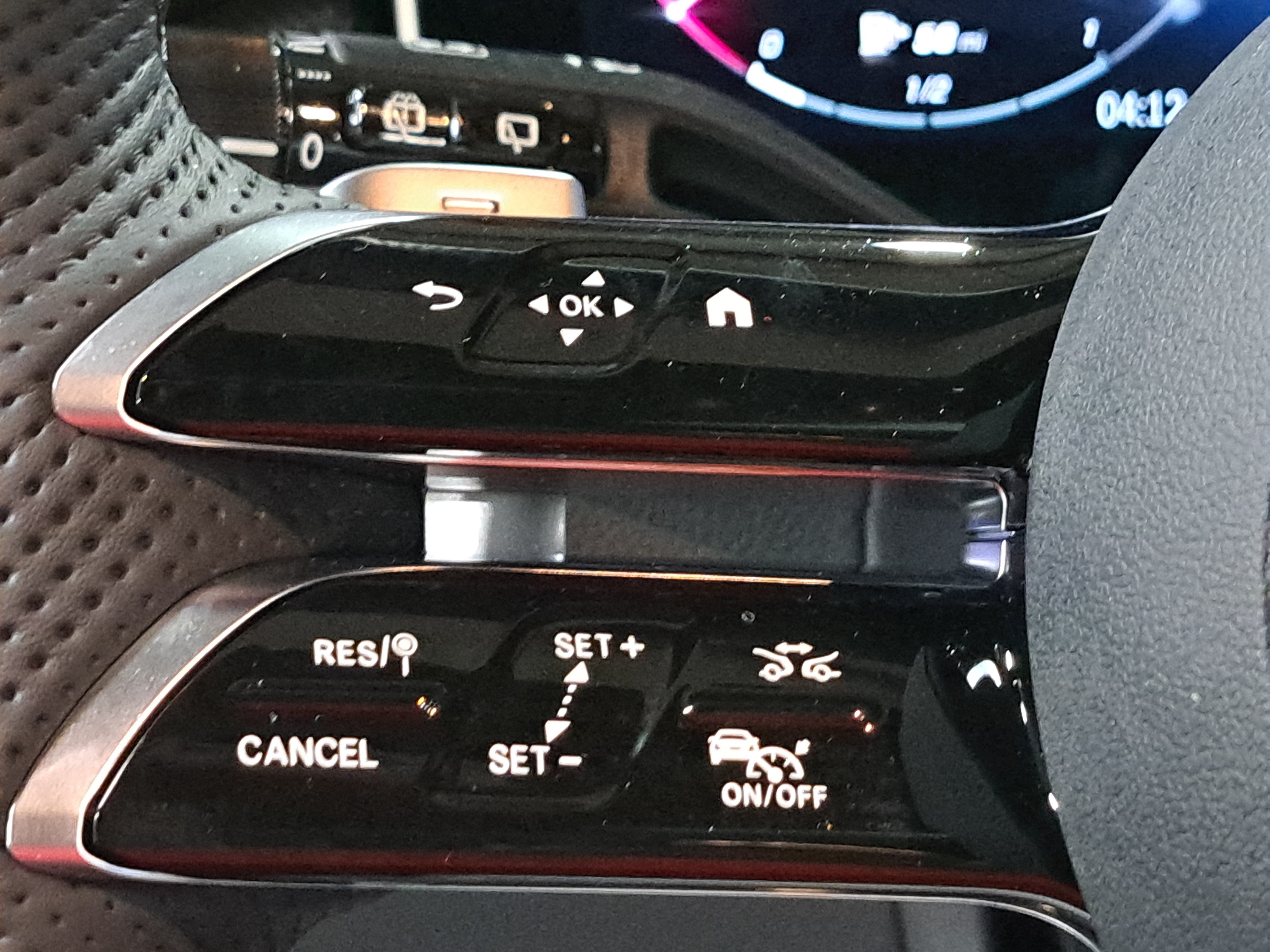 2027 Mercedes-Benz GLC GLC 300