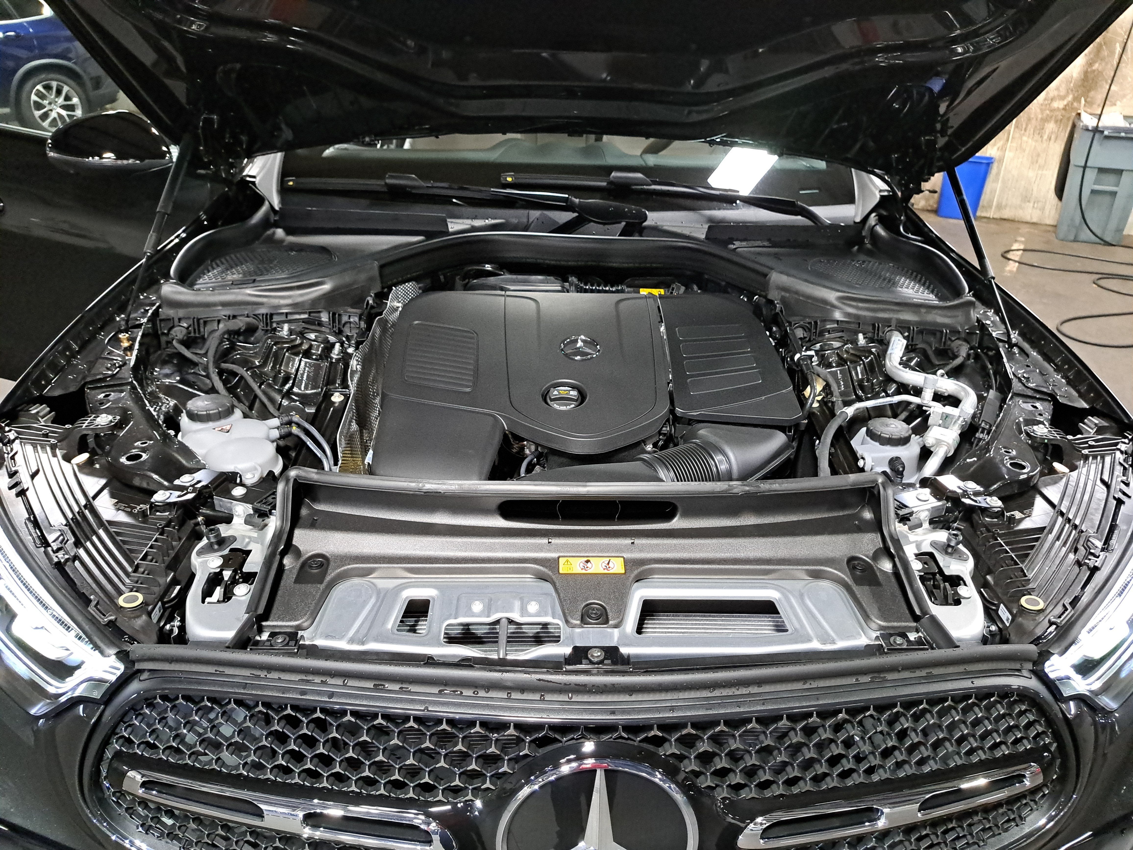 2027 Mercedes-Benz GLC GLC 300