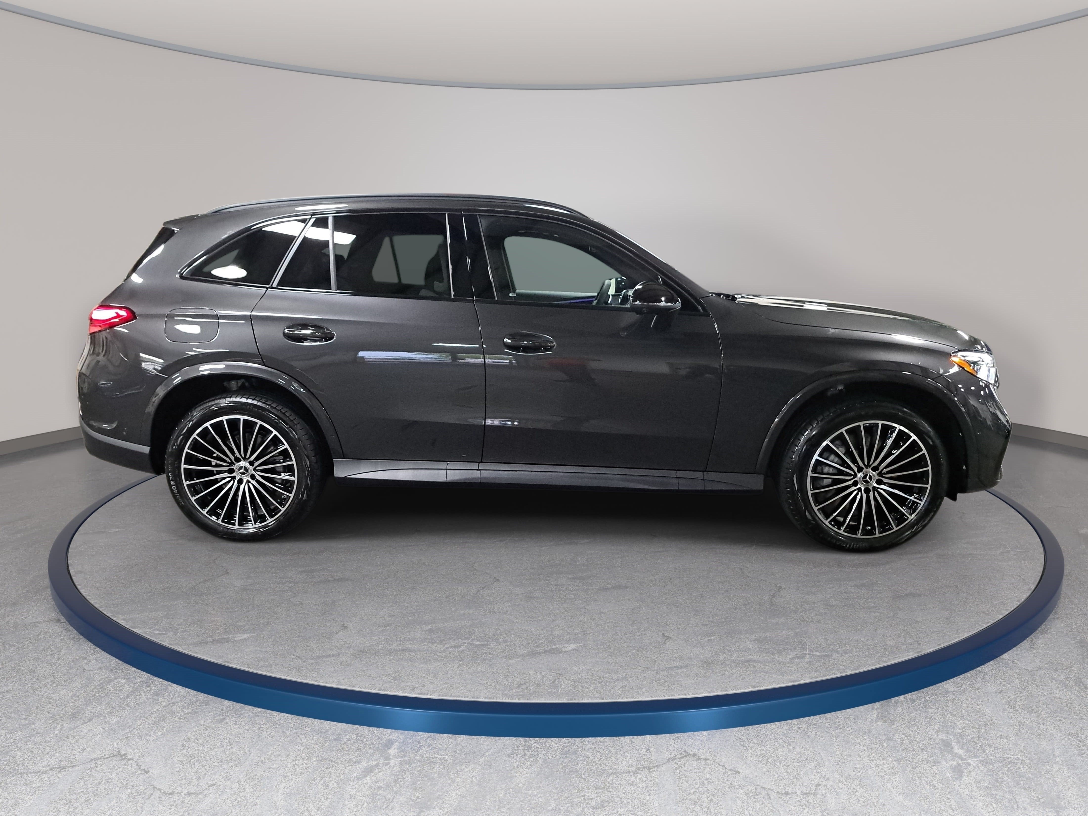 2027 Mercedes-Benz GLC GLC 300
