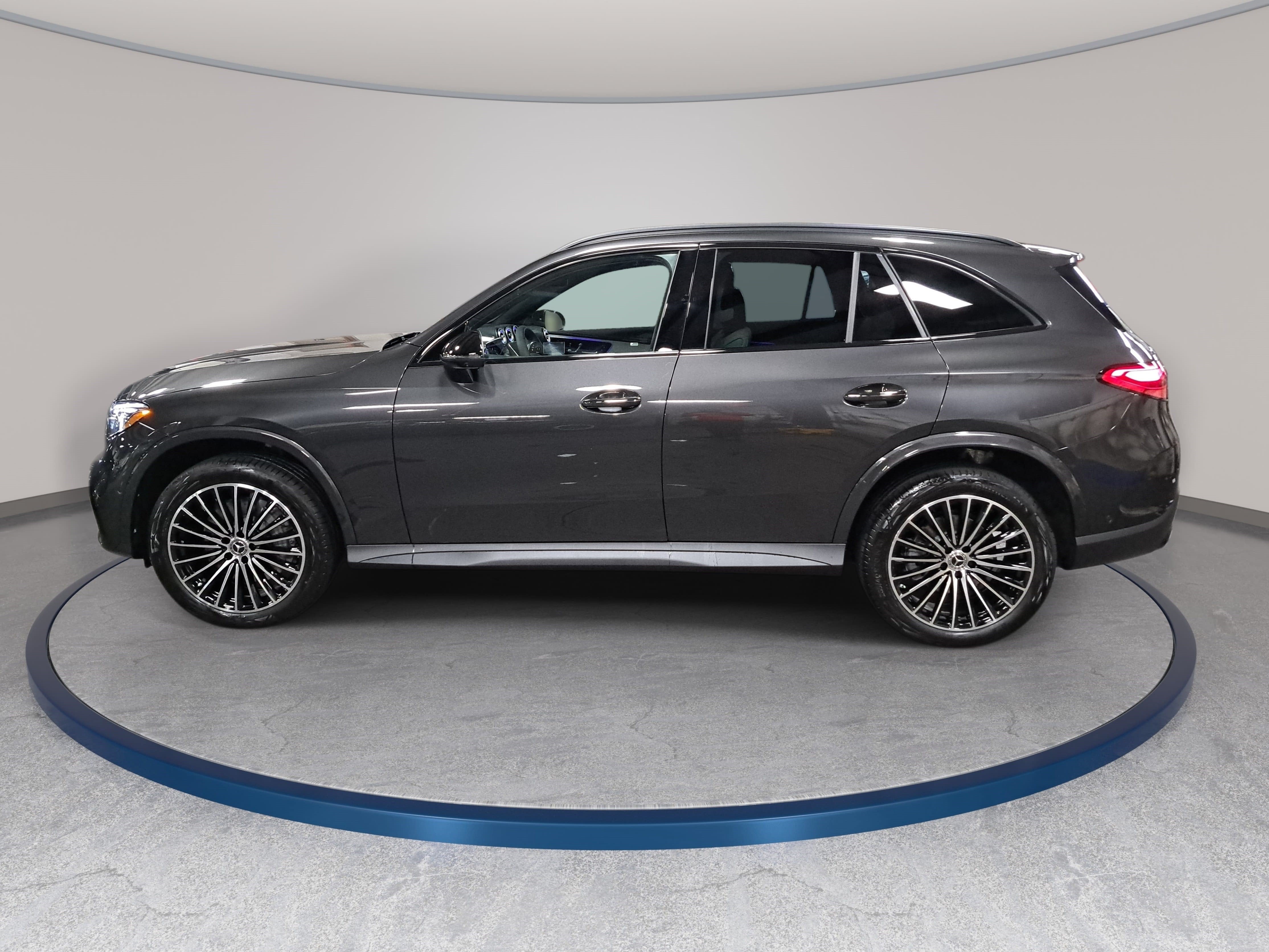 2027 Mercedes-Benz GLC GLC 300