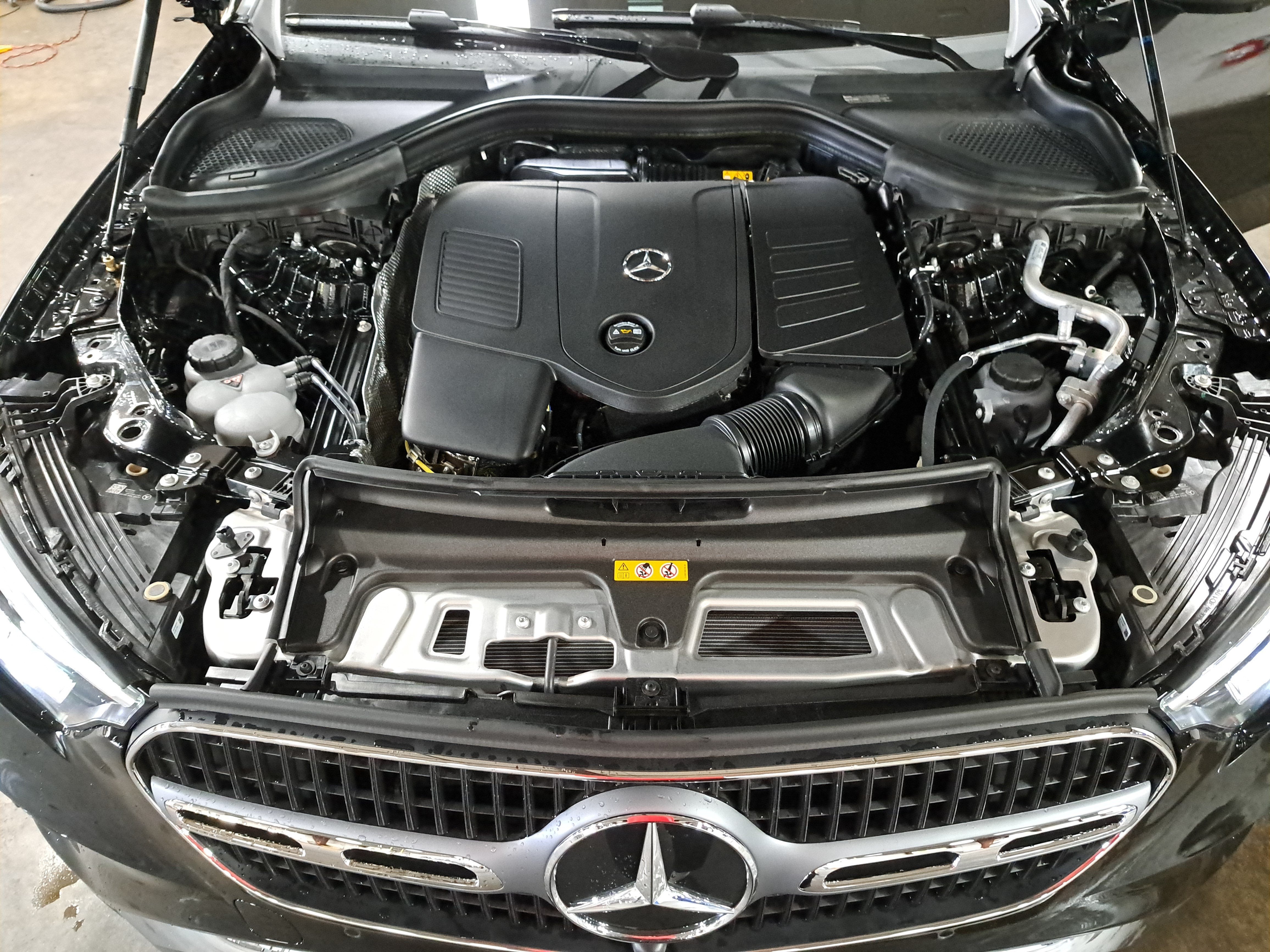 2027 Mercedes-Benz GLC GLC 300