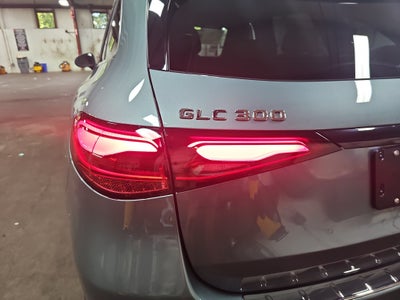 2027 Mercedes-Benz GLC GLC 300