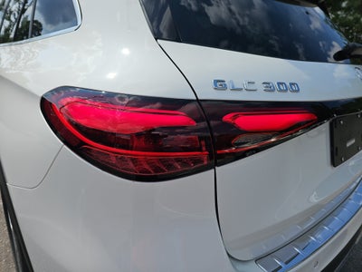 2027 Mercedes-Benz GLC GLC 300