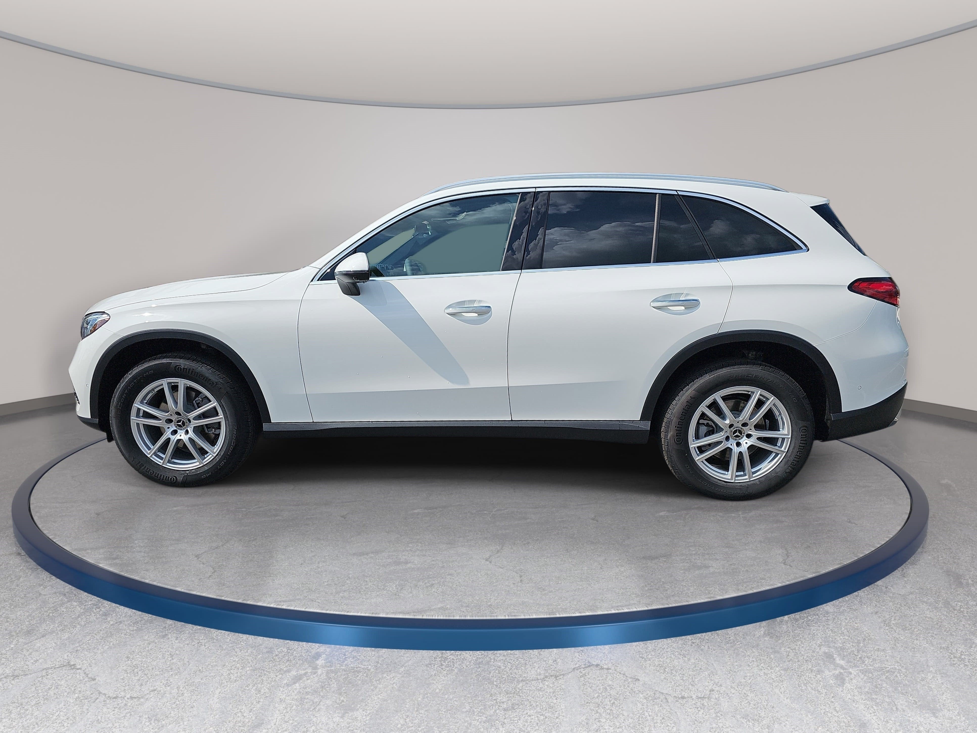 2027 Mercedes-Benz GLC GLC 300