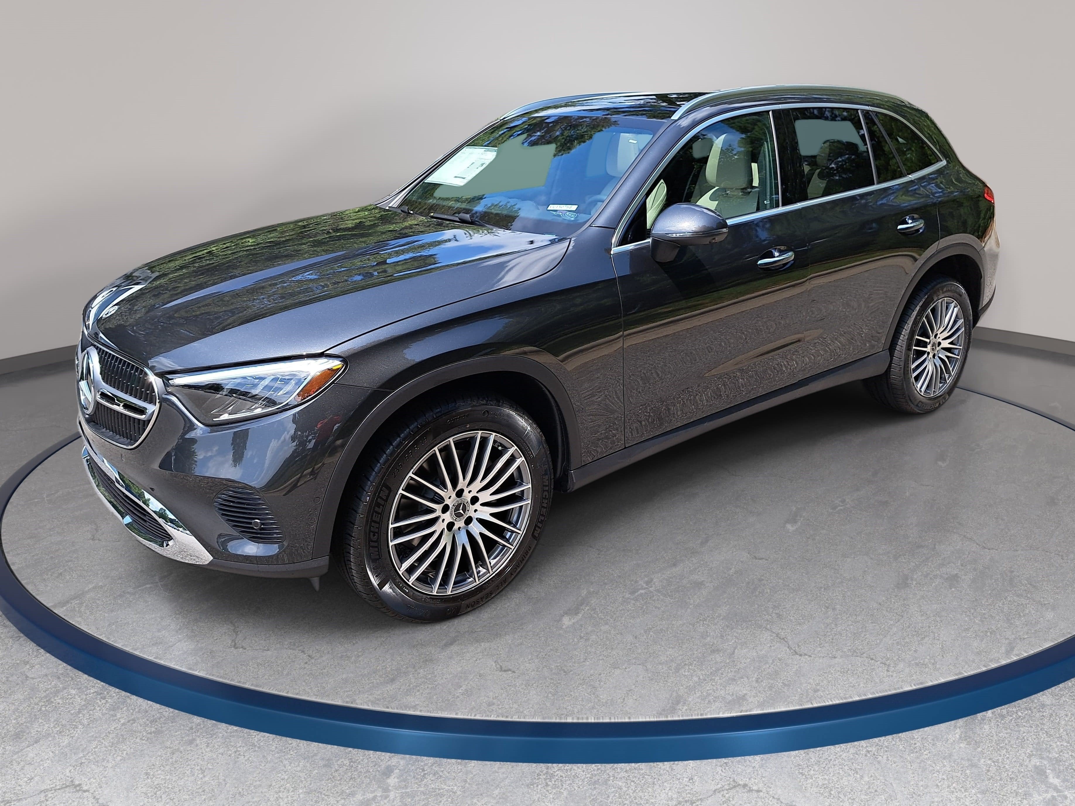 2027 Mercedes-Benz GLC GLC 300