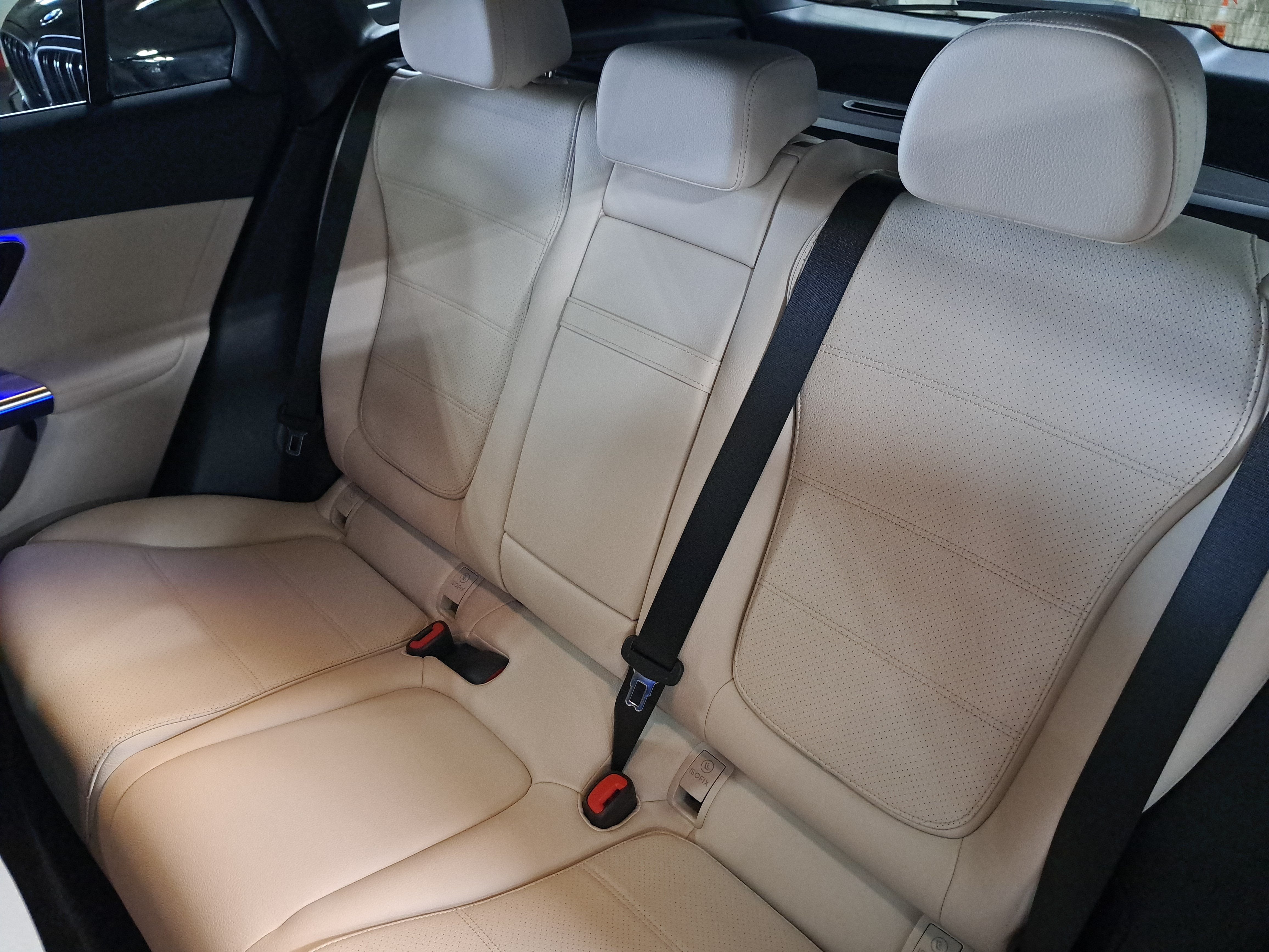 2027 Mercedes-Benz GLC GLC 300
