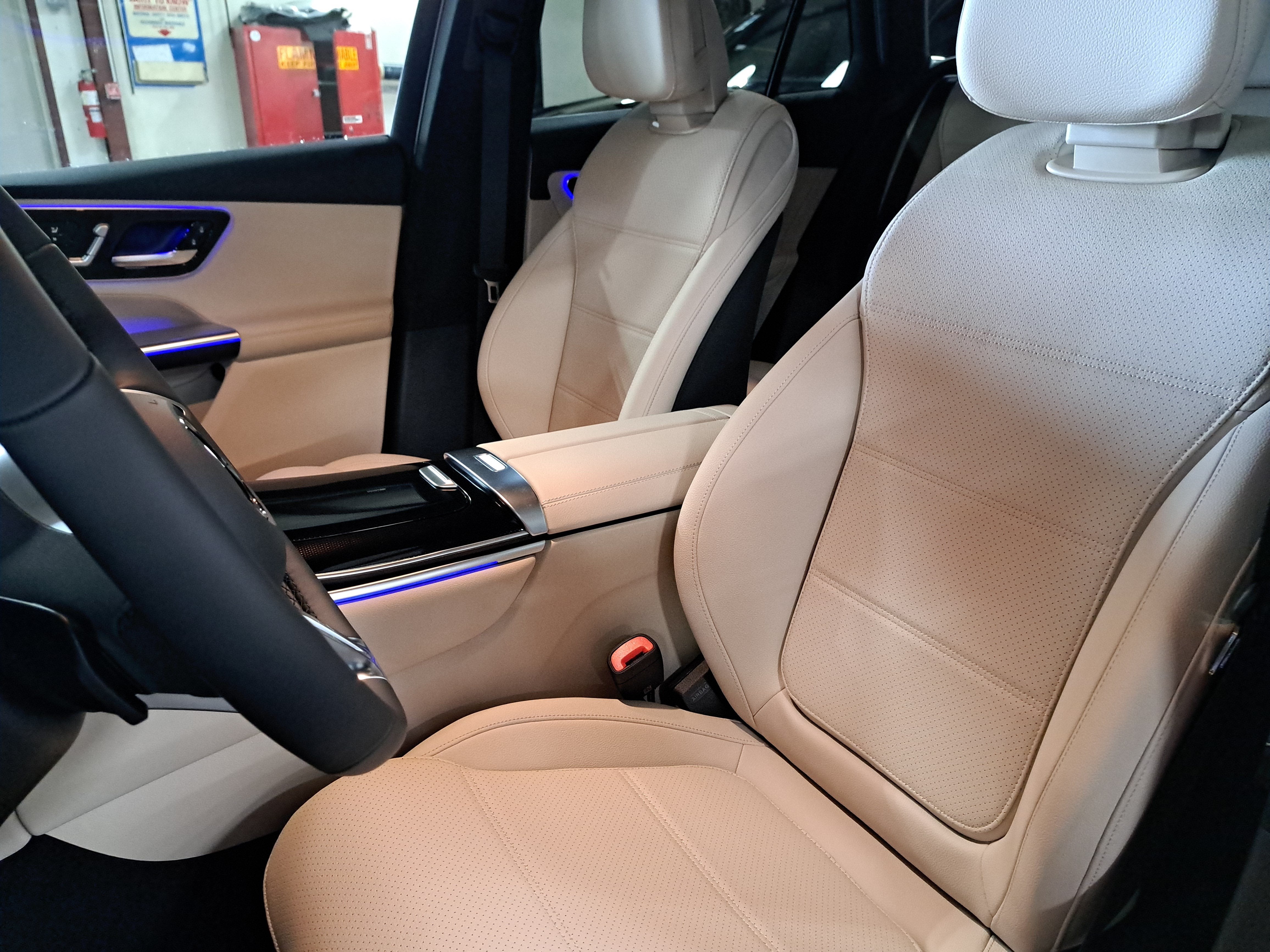 2027 Mercedes-Benz GLC GLC 300