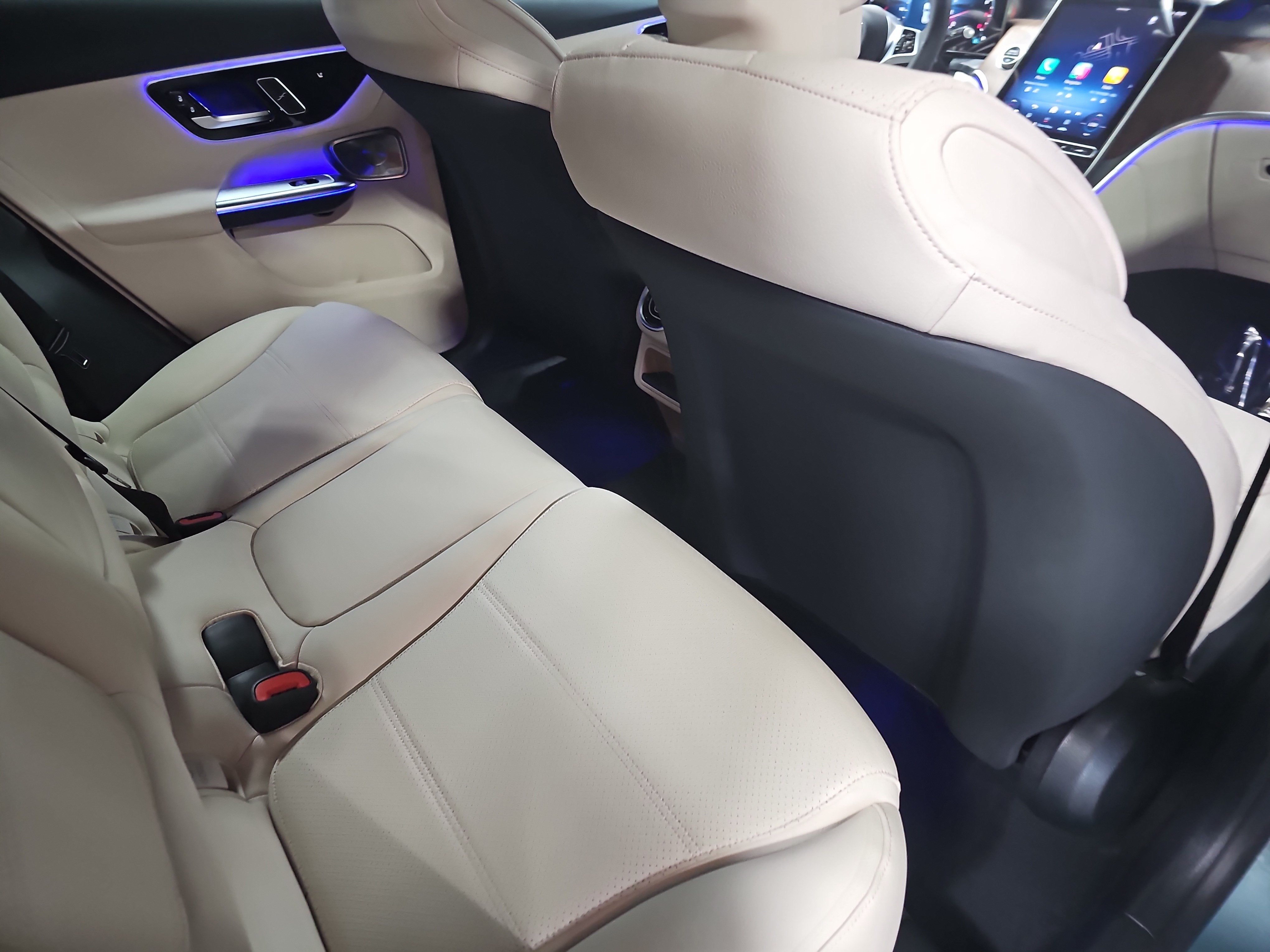 2027 Mercedes-Benz GLC GLC 300