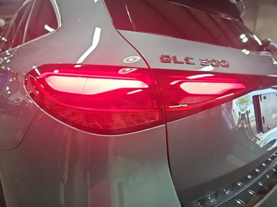 2027 Mercedes-Benz GLC GLC 300