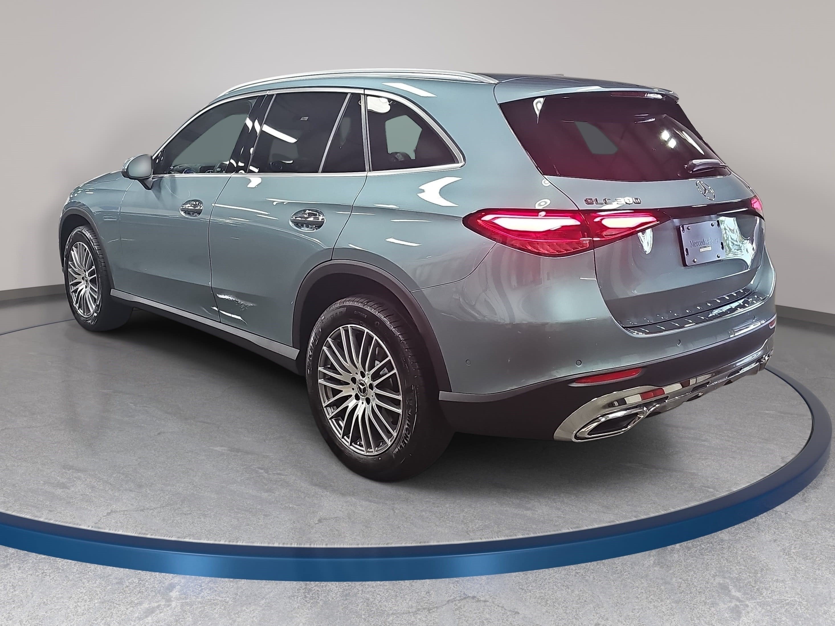 2027 Mercedes-Benz GLC GLC 300