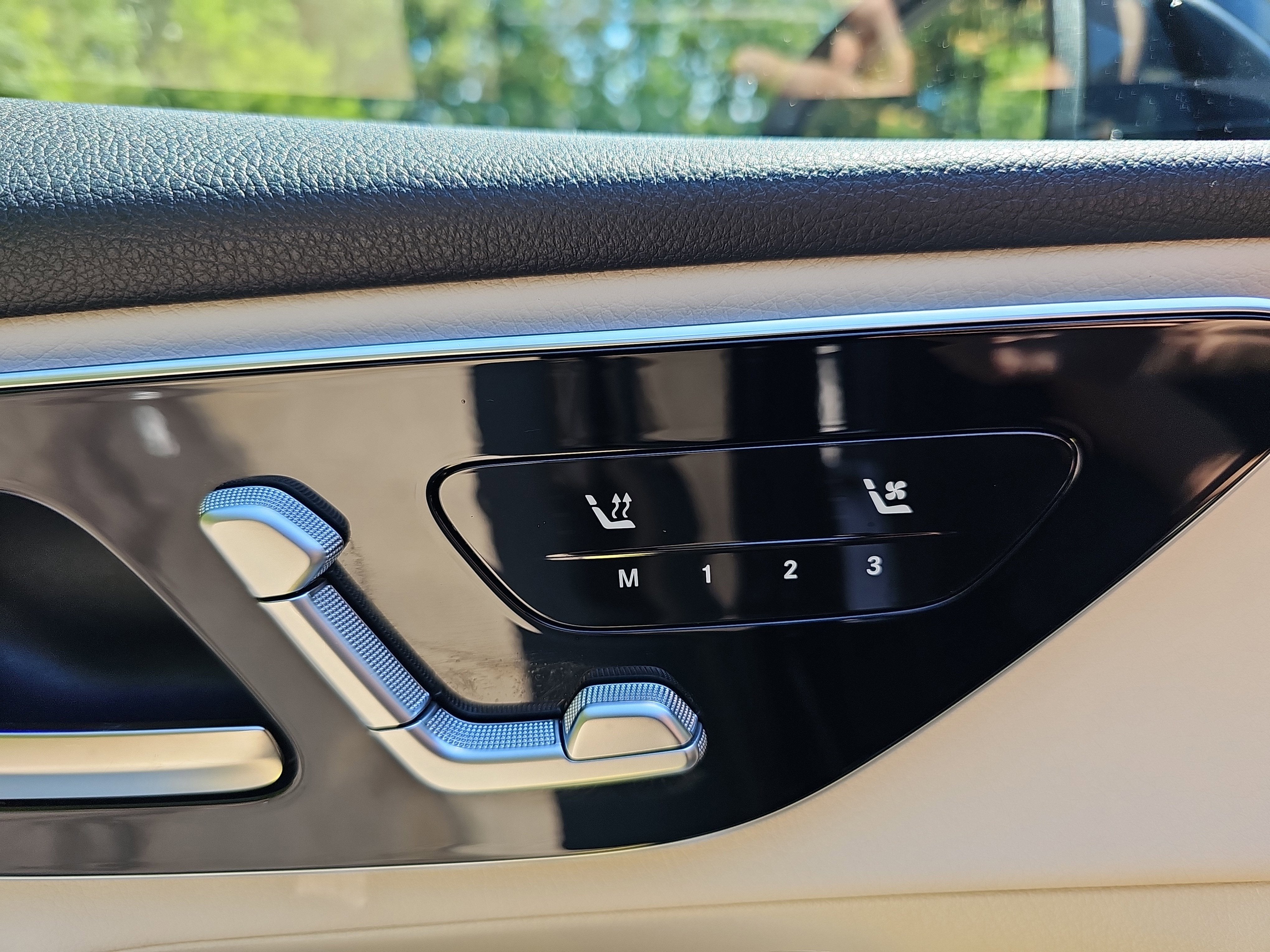 2025 Mercedes-Benz GLC GLC 300