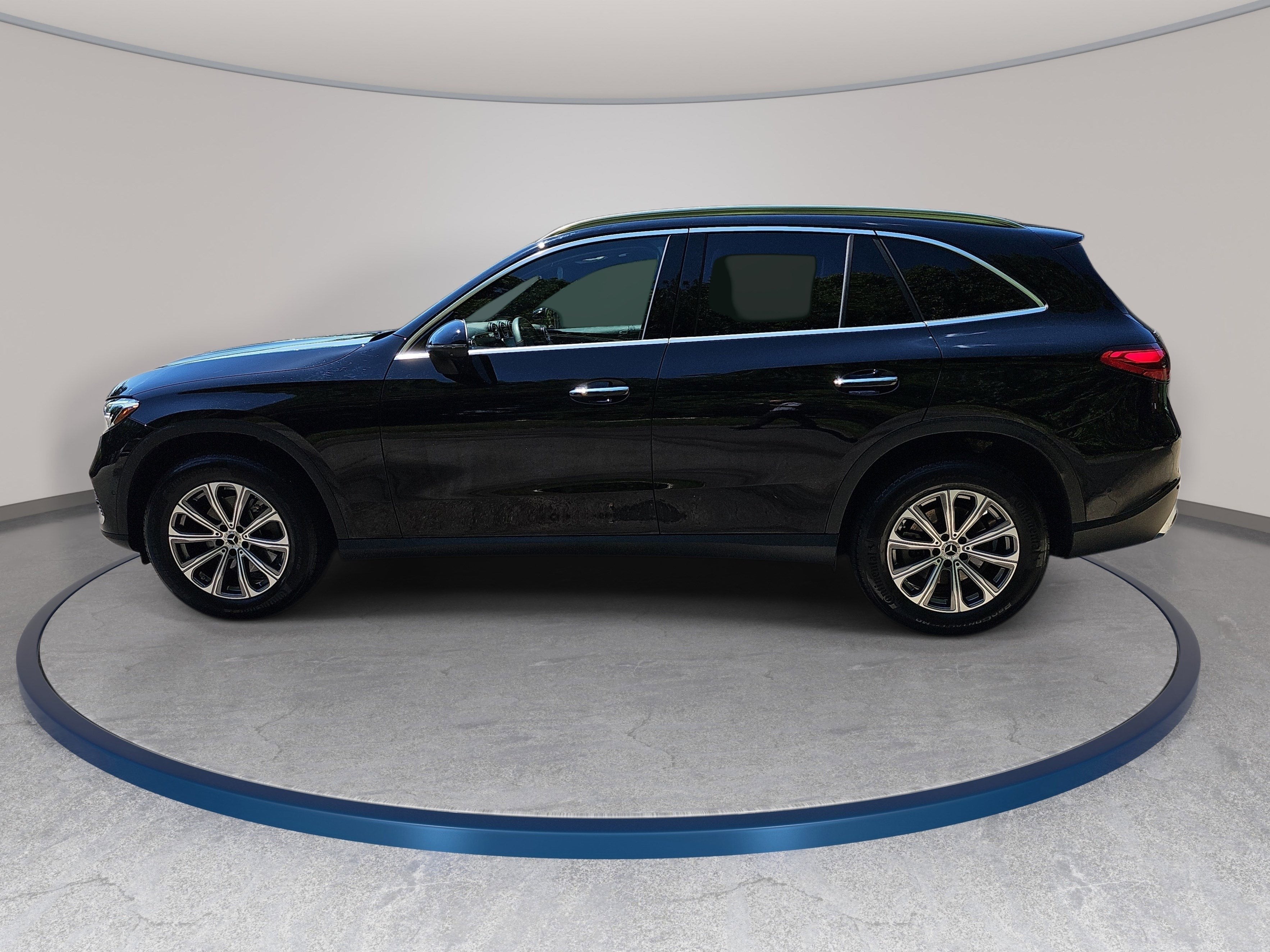 2025 Mercedes-Benz GLC GLC 300