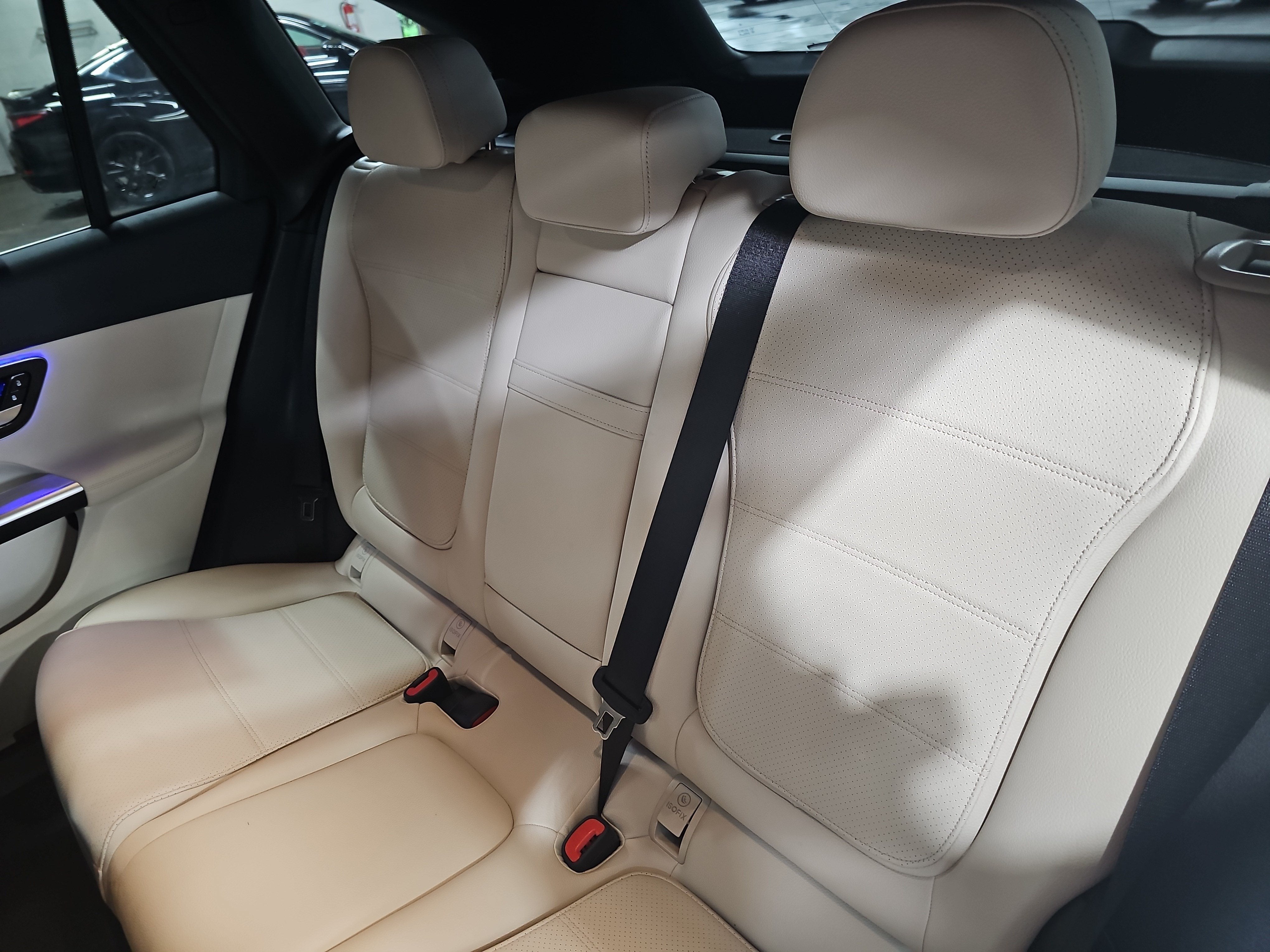 2025 Mercedes-Benz GLC GLC 300