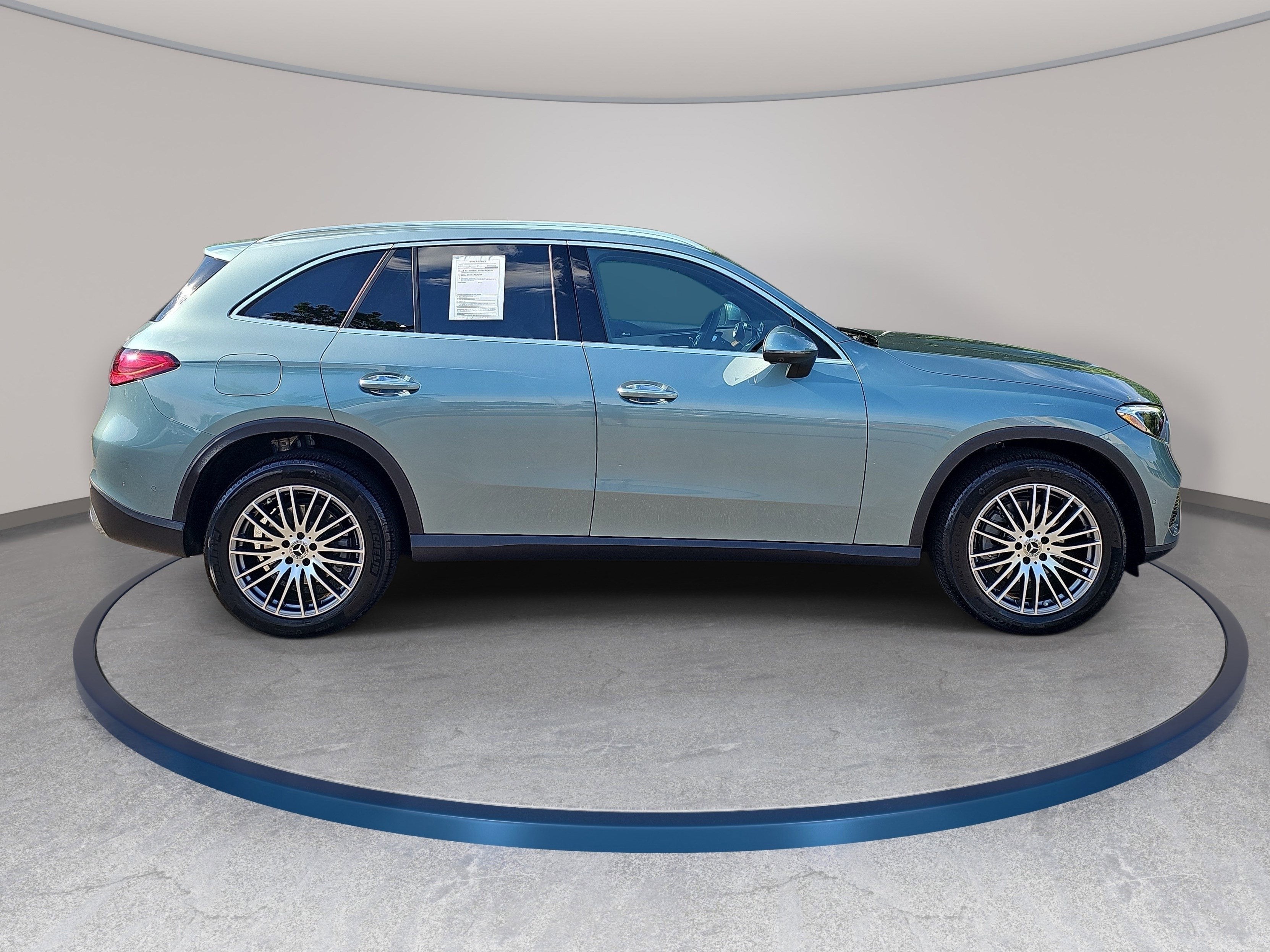 2026 Mercedes-Benz GLC GLC 300