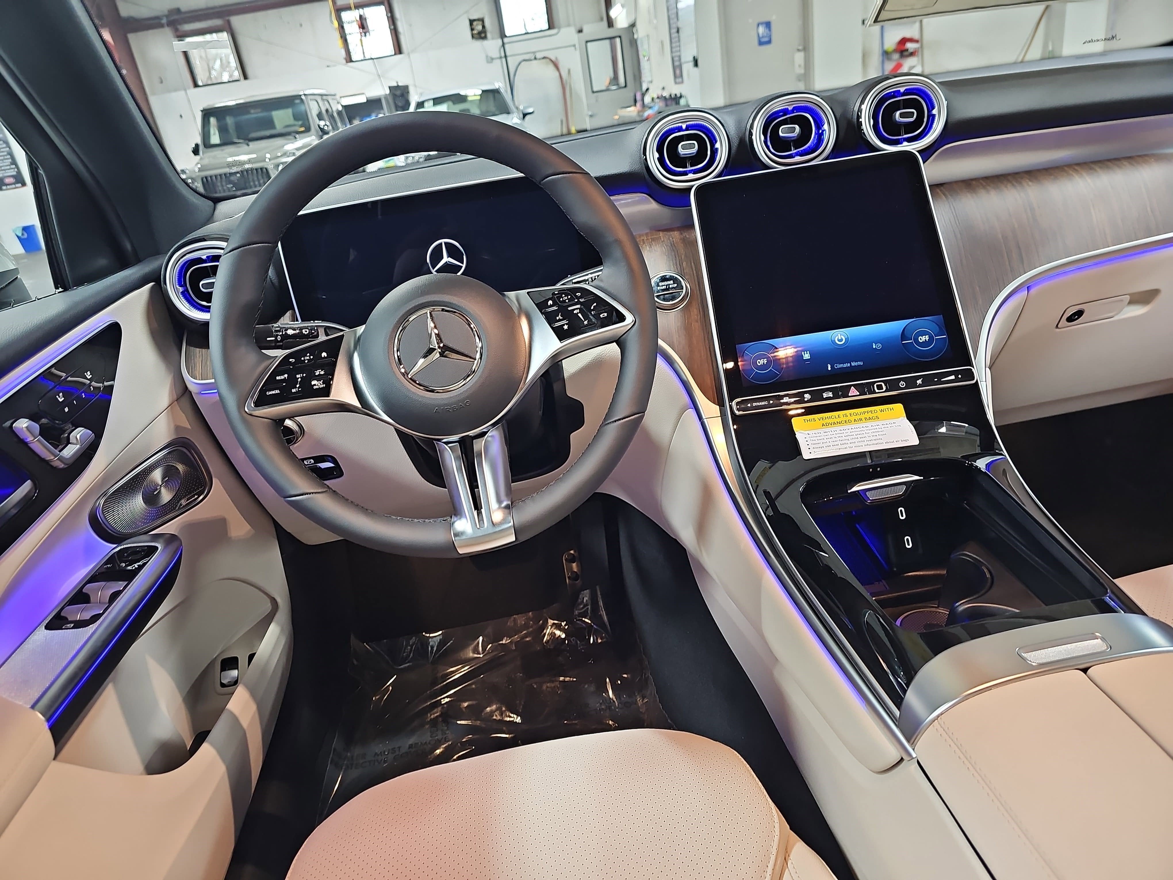 2026 Mercedes-Benz GLC GLC 350e