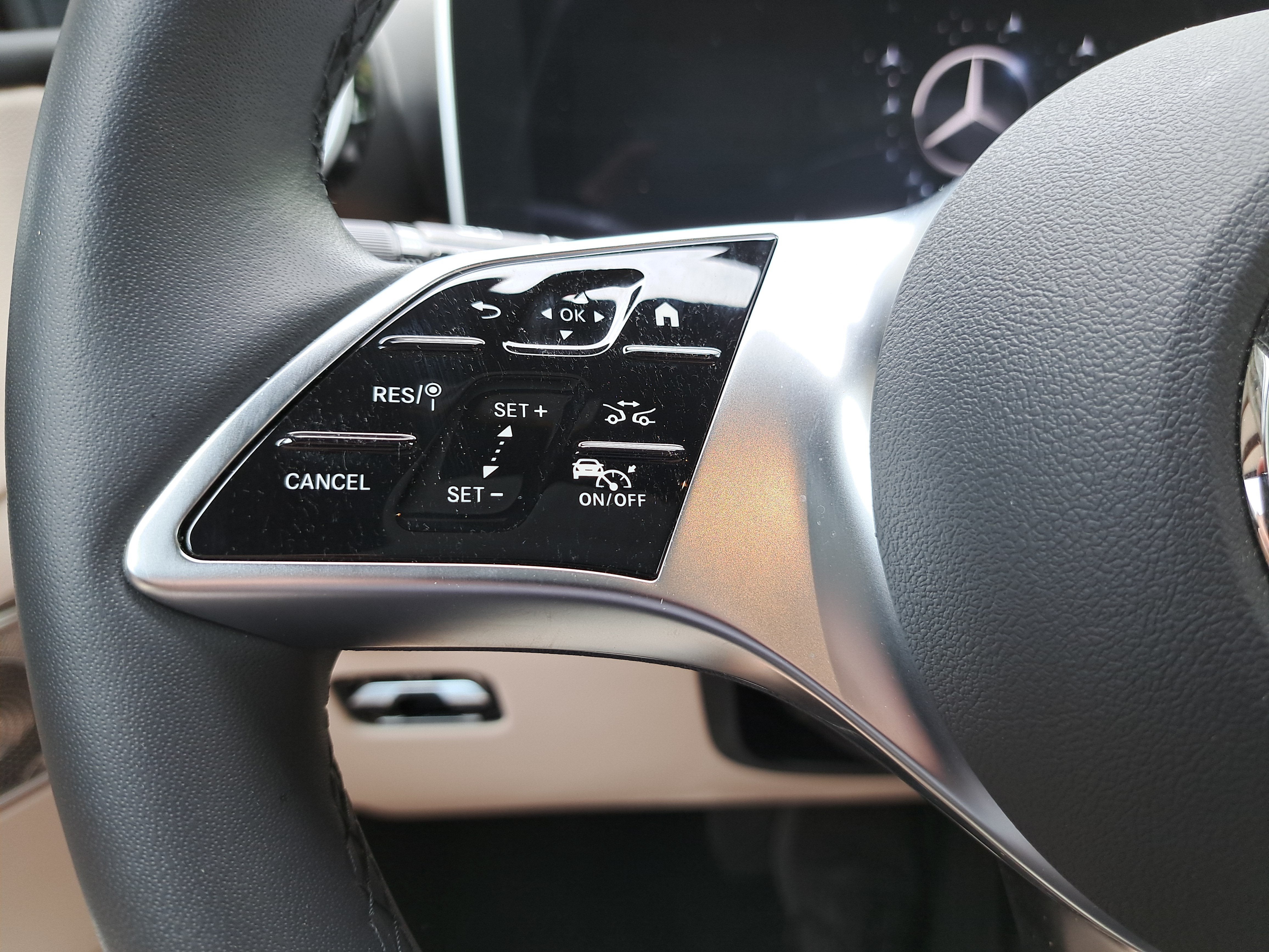 2025 Mercedes-Benz GLC GLC 350e