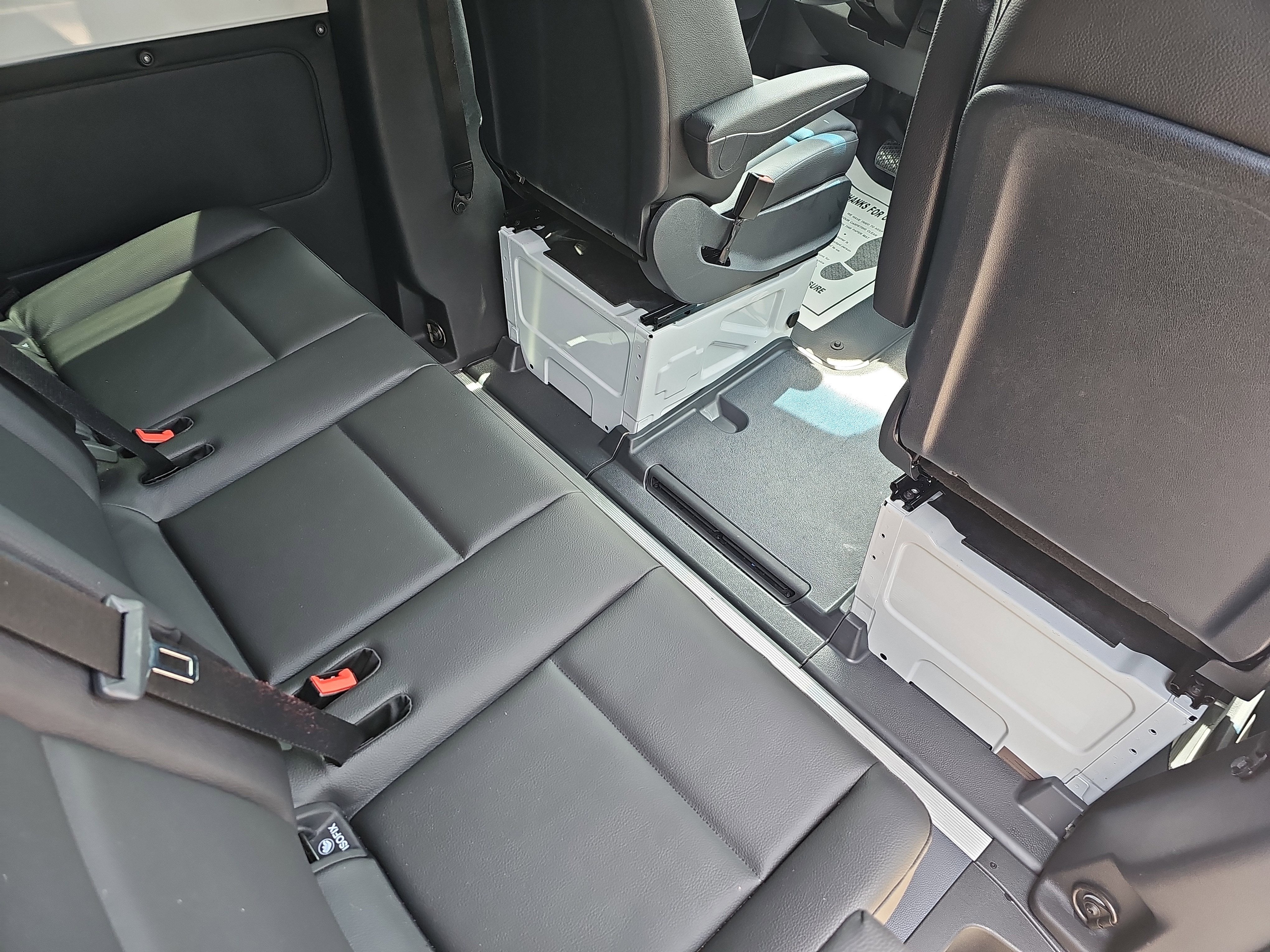 2025 Mercedes-Benz Sprinter 2500 Cargo 144 WB