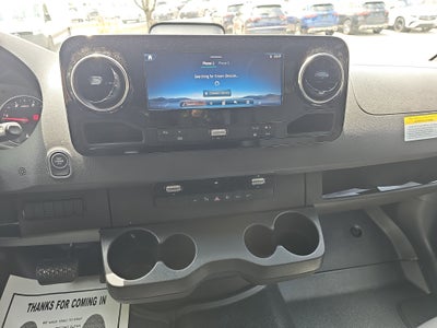 2025 Mercedes-Benz Sprinter 2500 Cargo 144 WB