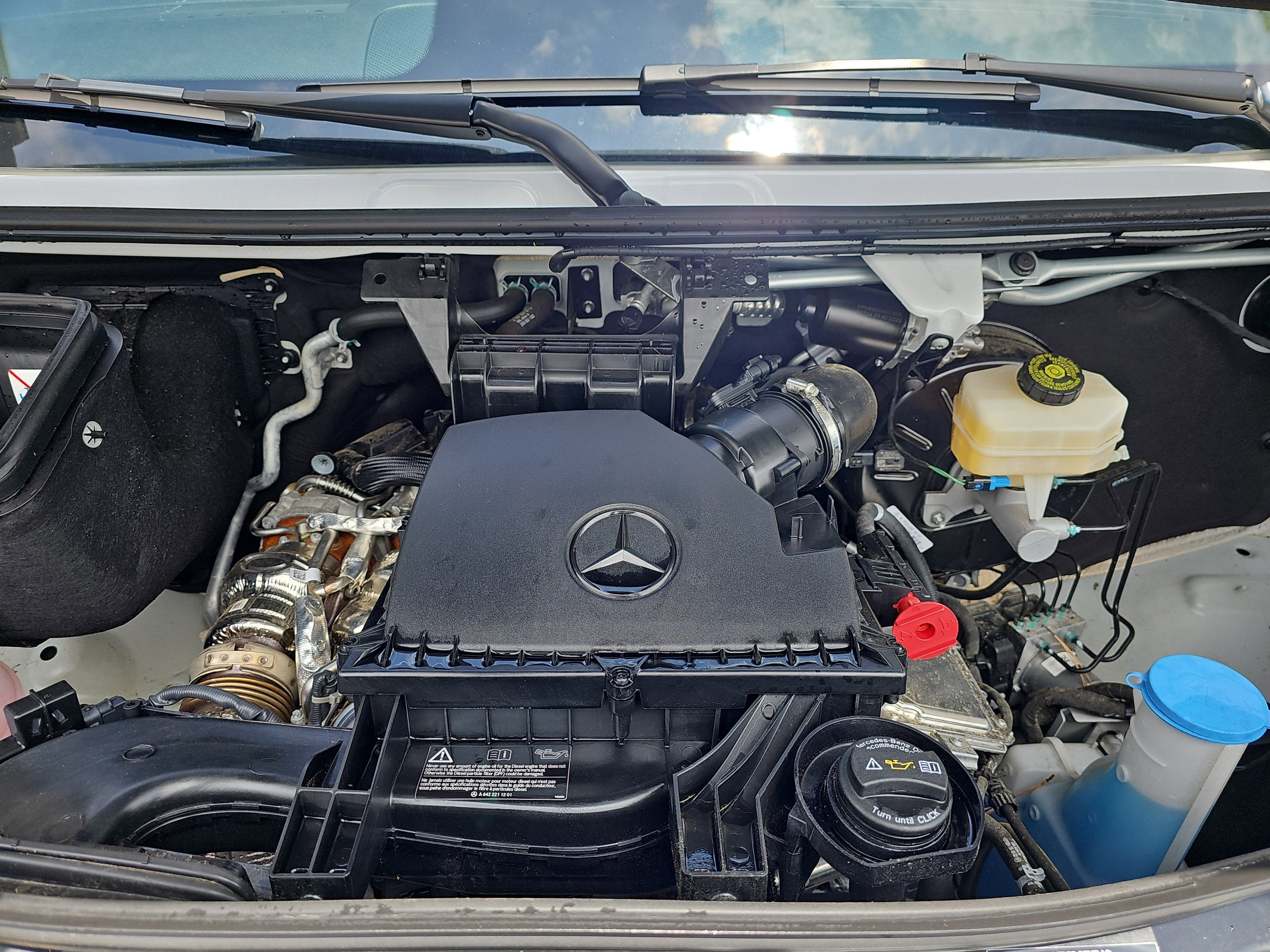 2025 Mercedes-Benz Sprinter 2500 Cargo 144 WB
