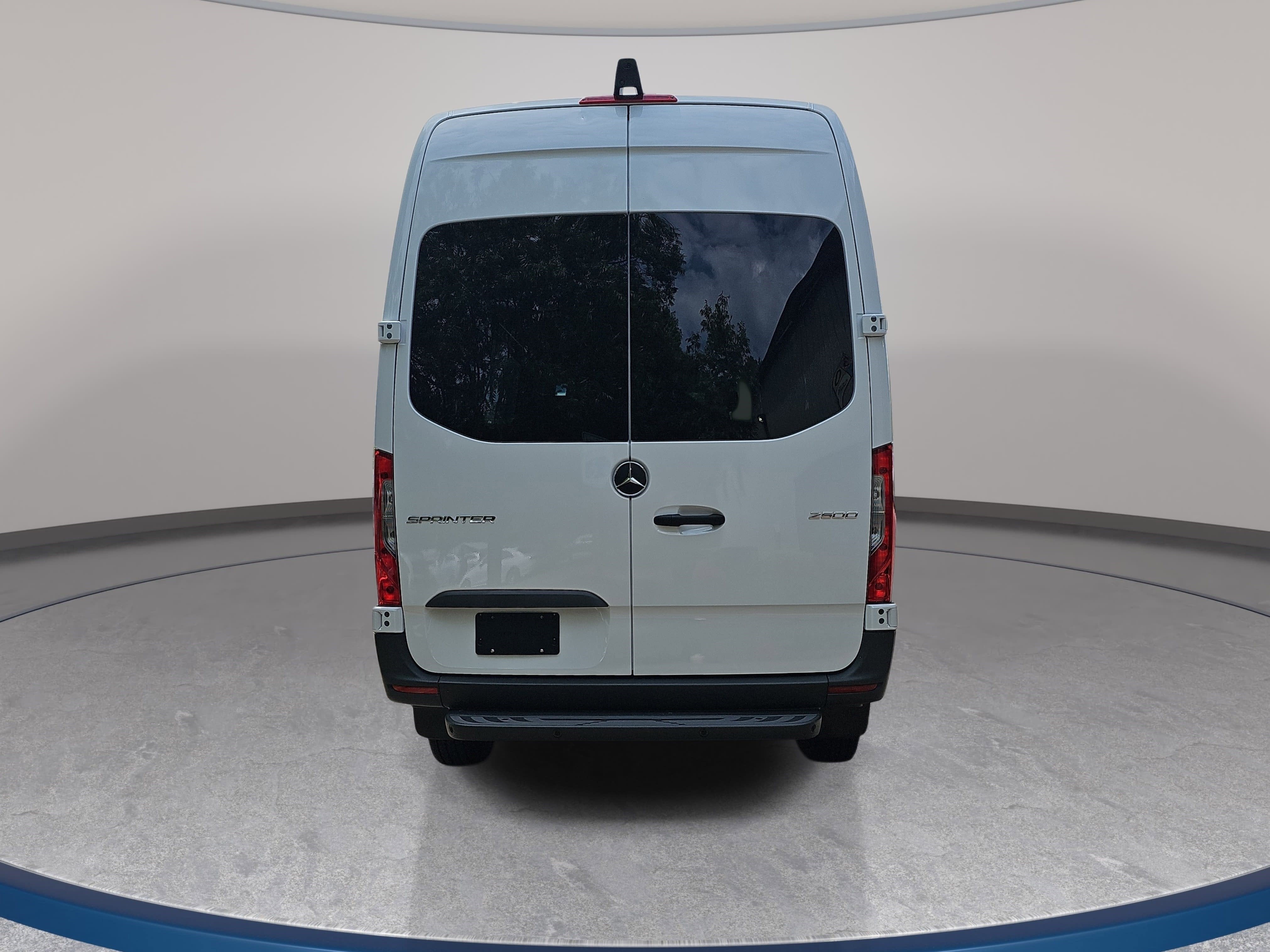 2025 Mercedes-Benz Sprinter 2500 Cargo 144 WB