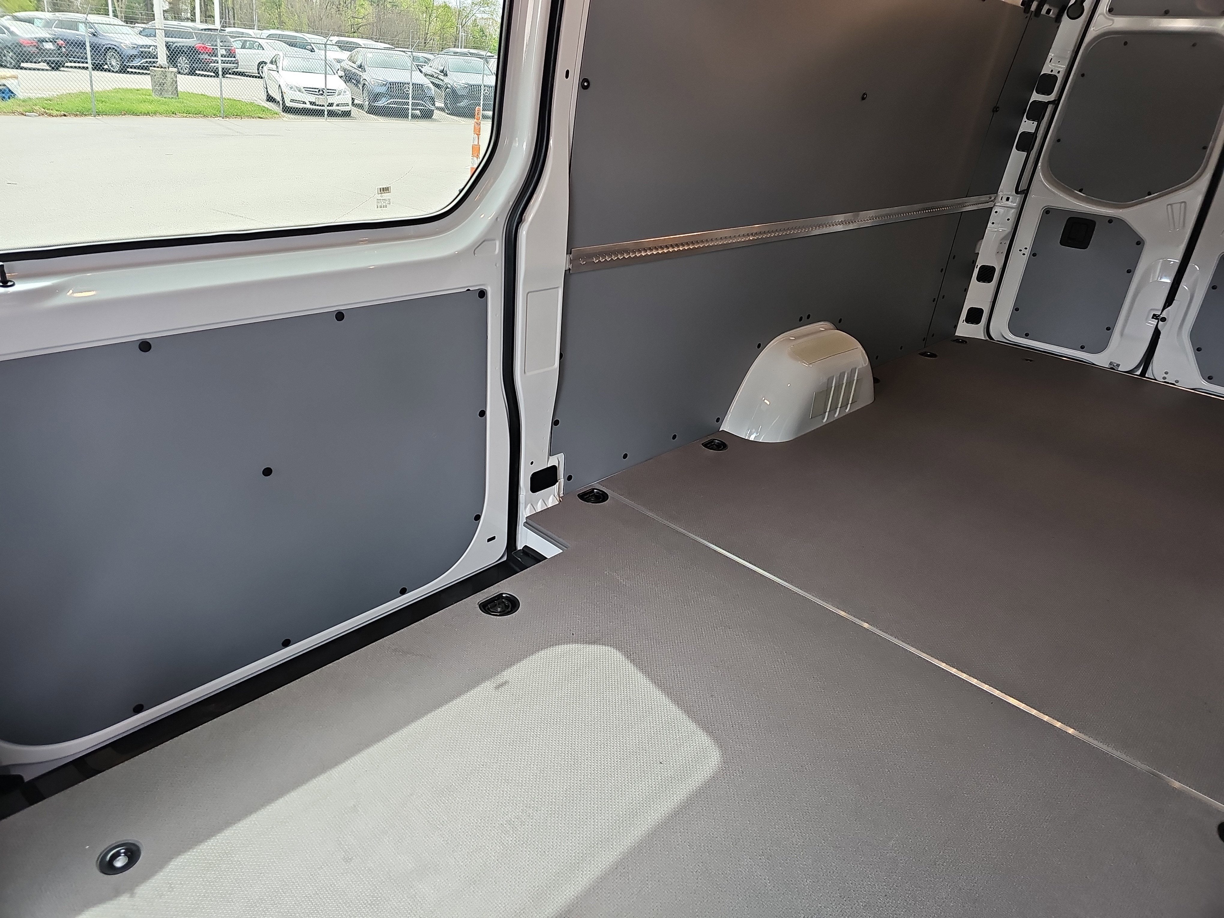 2026 Mercedes-Benz Sprinter Cargo Van Cargo 170 WB