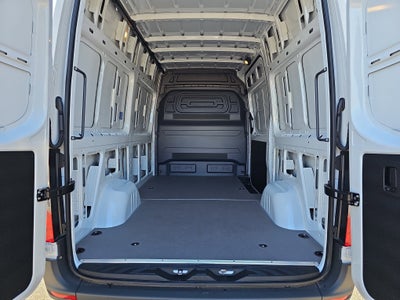 2025 Mercedes-Benz Sprinter Cargo Van Cargo 144 WB