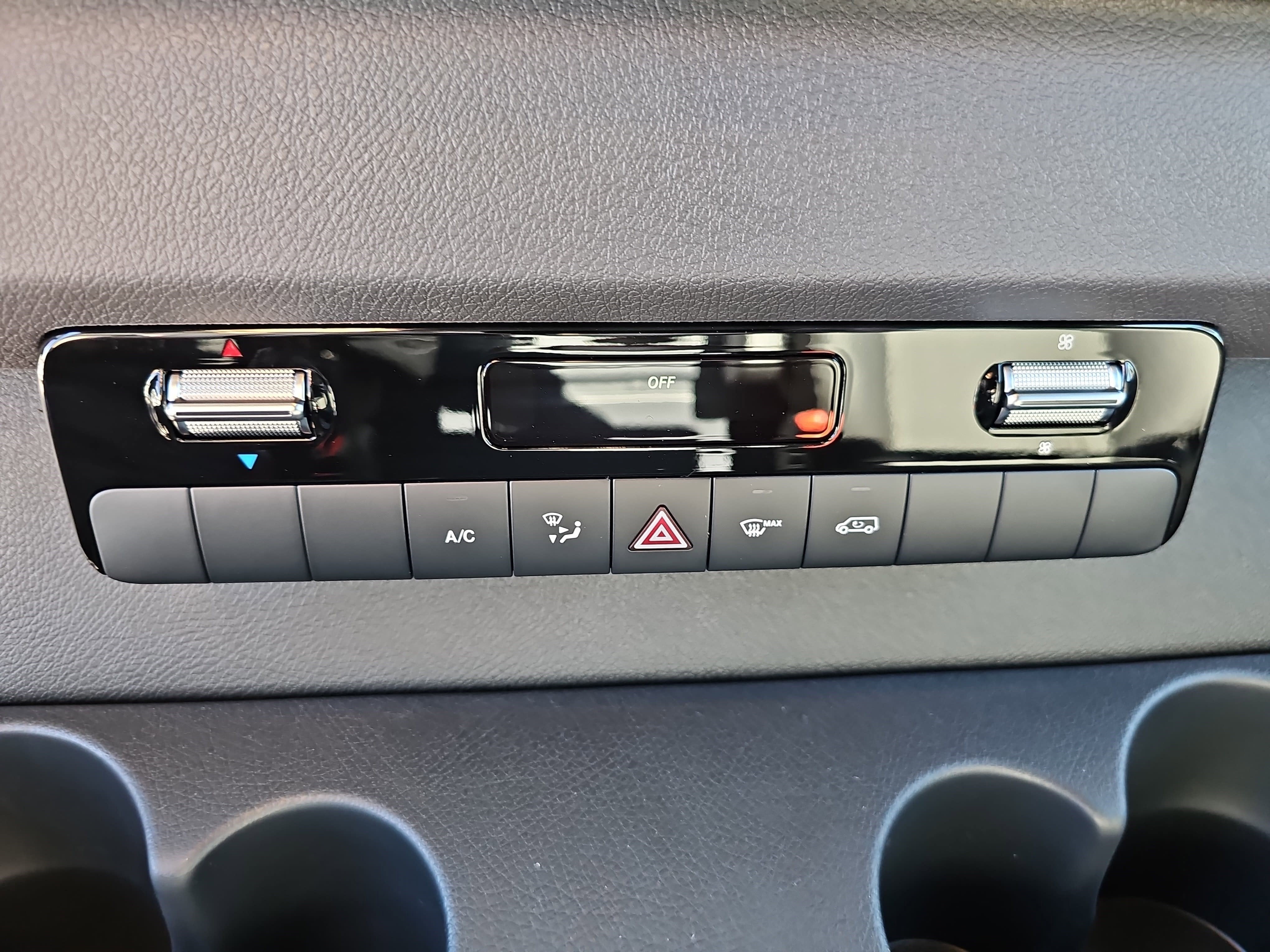 2025 Mercedes-Benz Sprinter Cargo Van Cargo 144 WB