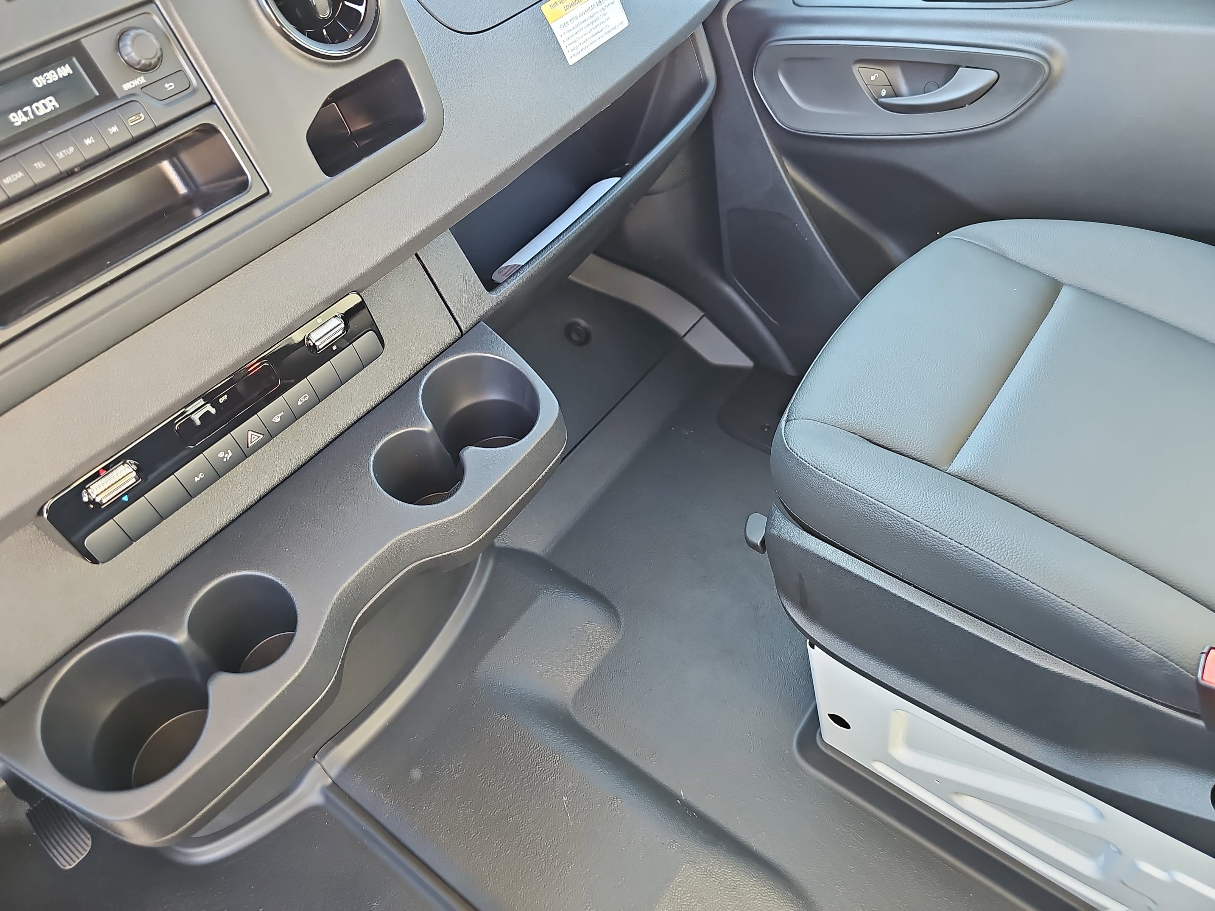 2025 Mercedes-Benz Sprinter Cargo Van Cargo 144 WB