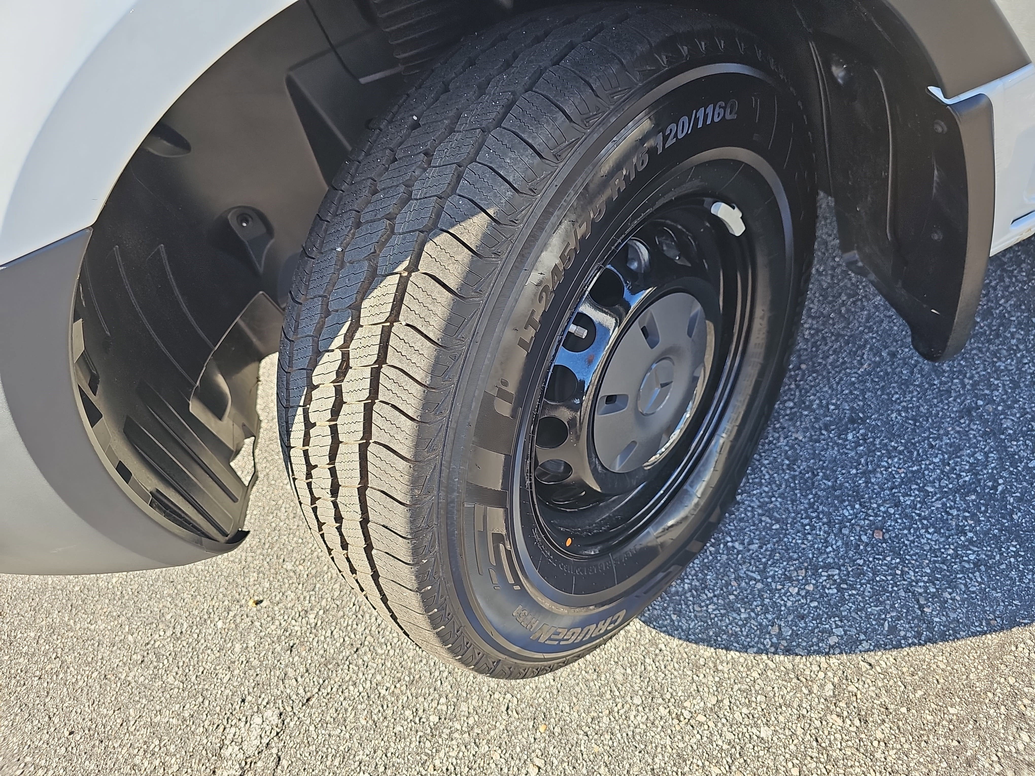 2025 Mercedes-Benz Sprinter Cargo Van Cargo 144 WB