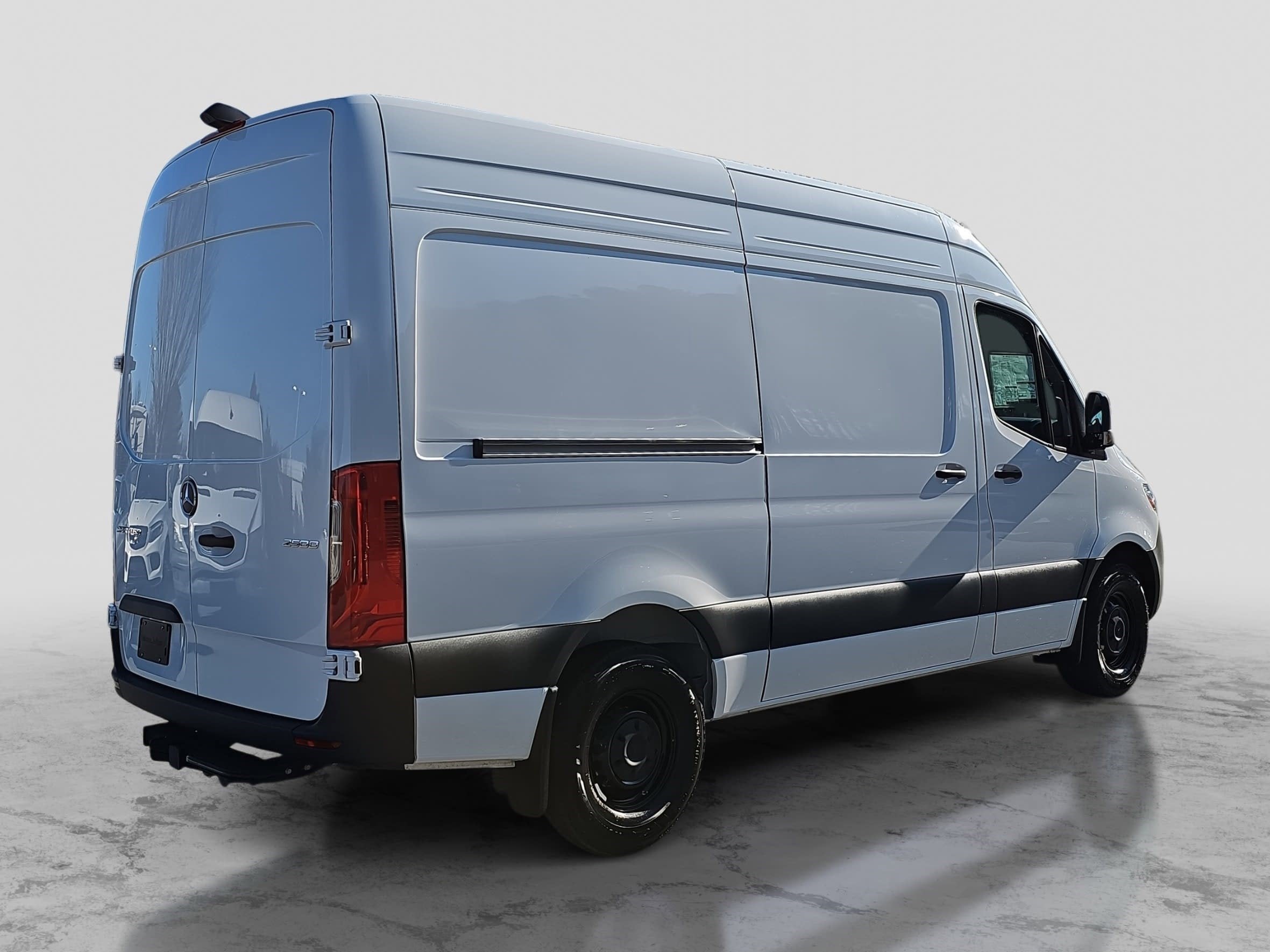 2025 Mercedes-Benz Sprinter Cargo Van Cargo 144 WB