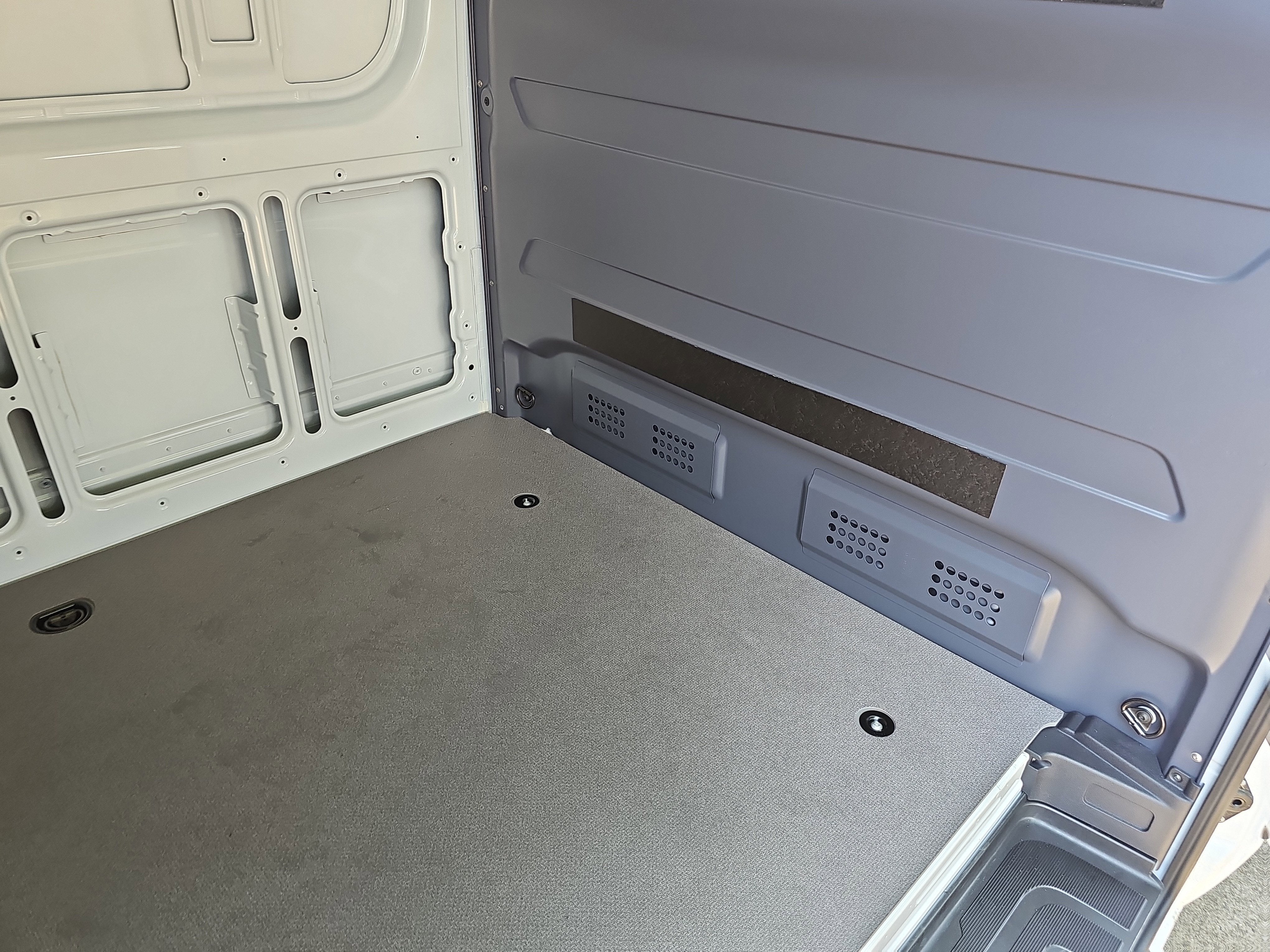 2025 Mercedes-Benz Sprinter Cargo Van Cargo 144 WB