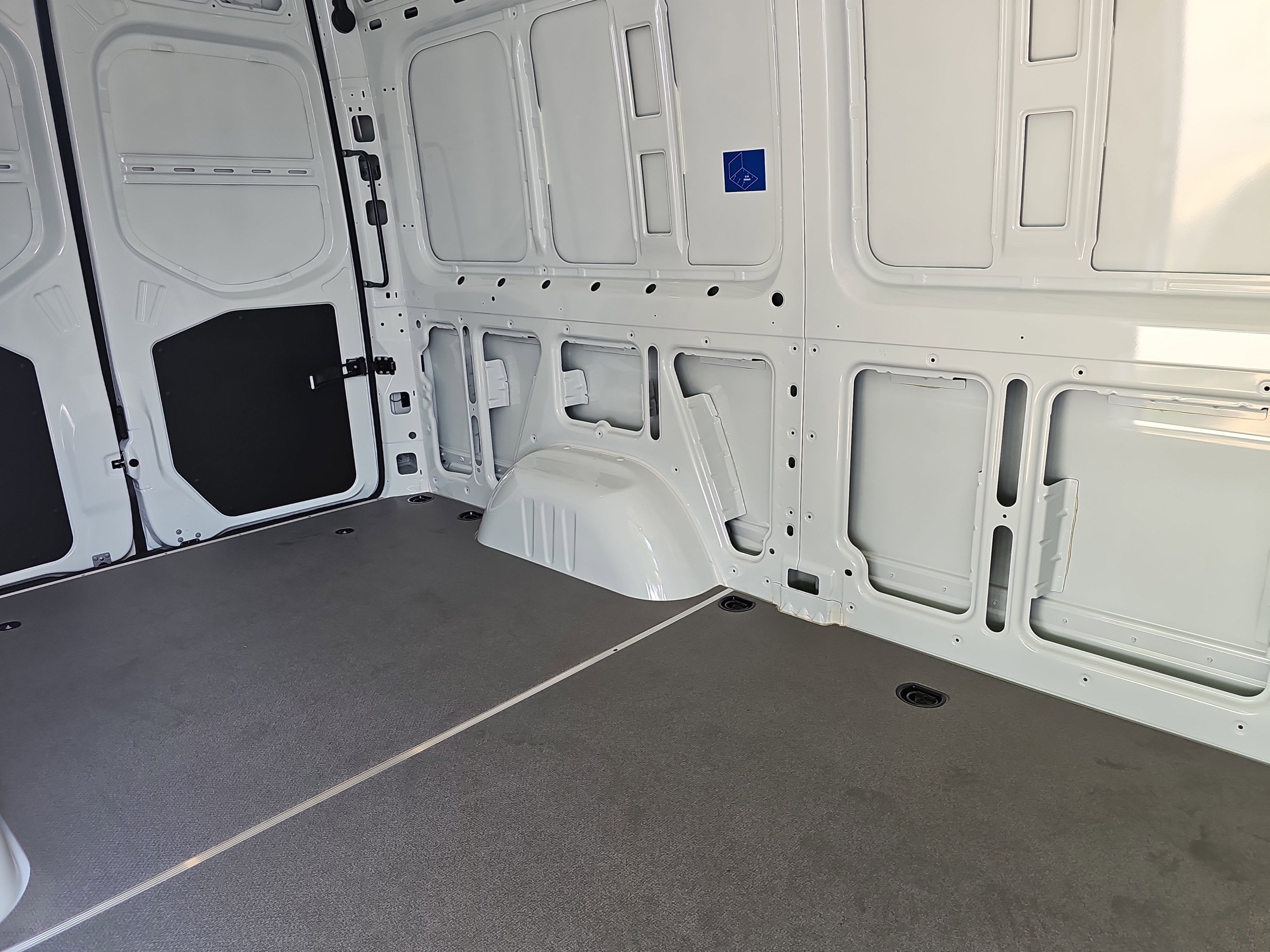 2025 Mercedes-Benz Sprinter Cargo Van Cargo 144 WB