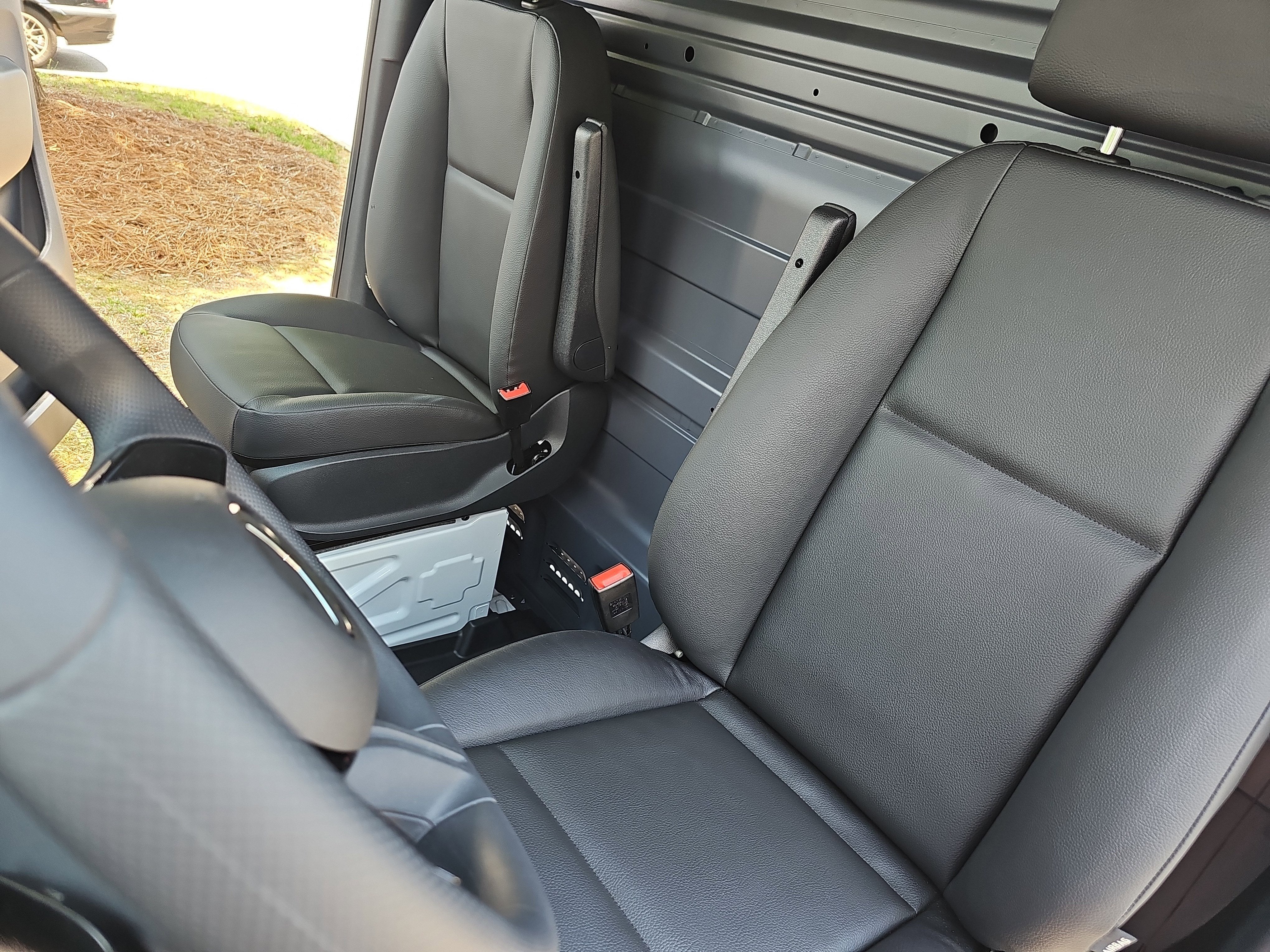 2025 Mercedes-Benz Sprinter Cargo Van Cargo 144 WB
