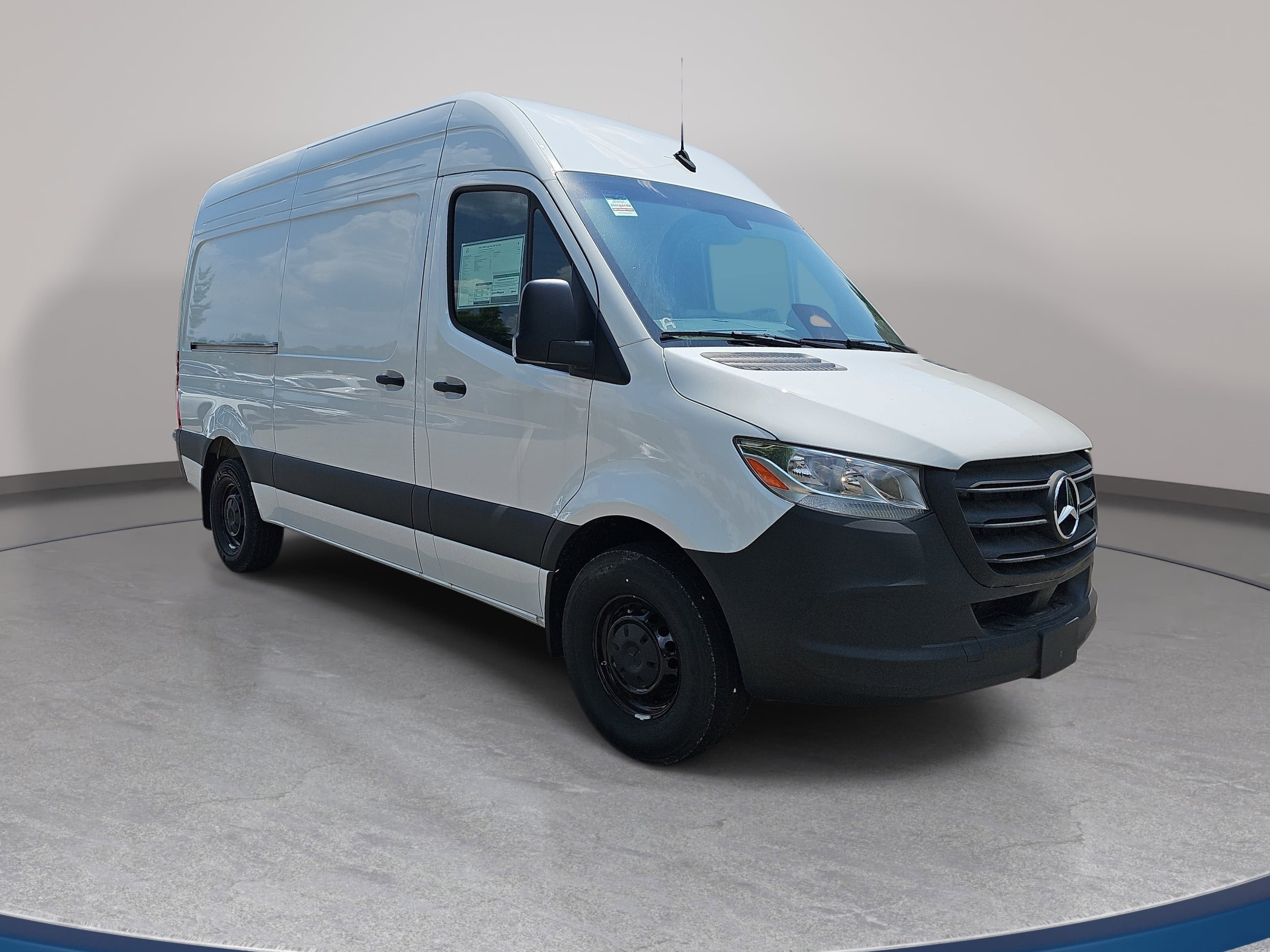 2025 Mercedes-Benz Sprinter Cargo Van Cargo 144 WB